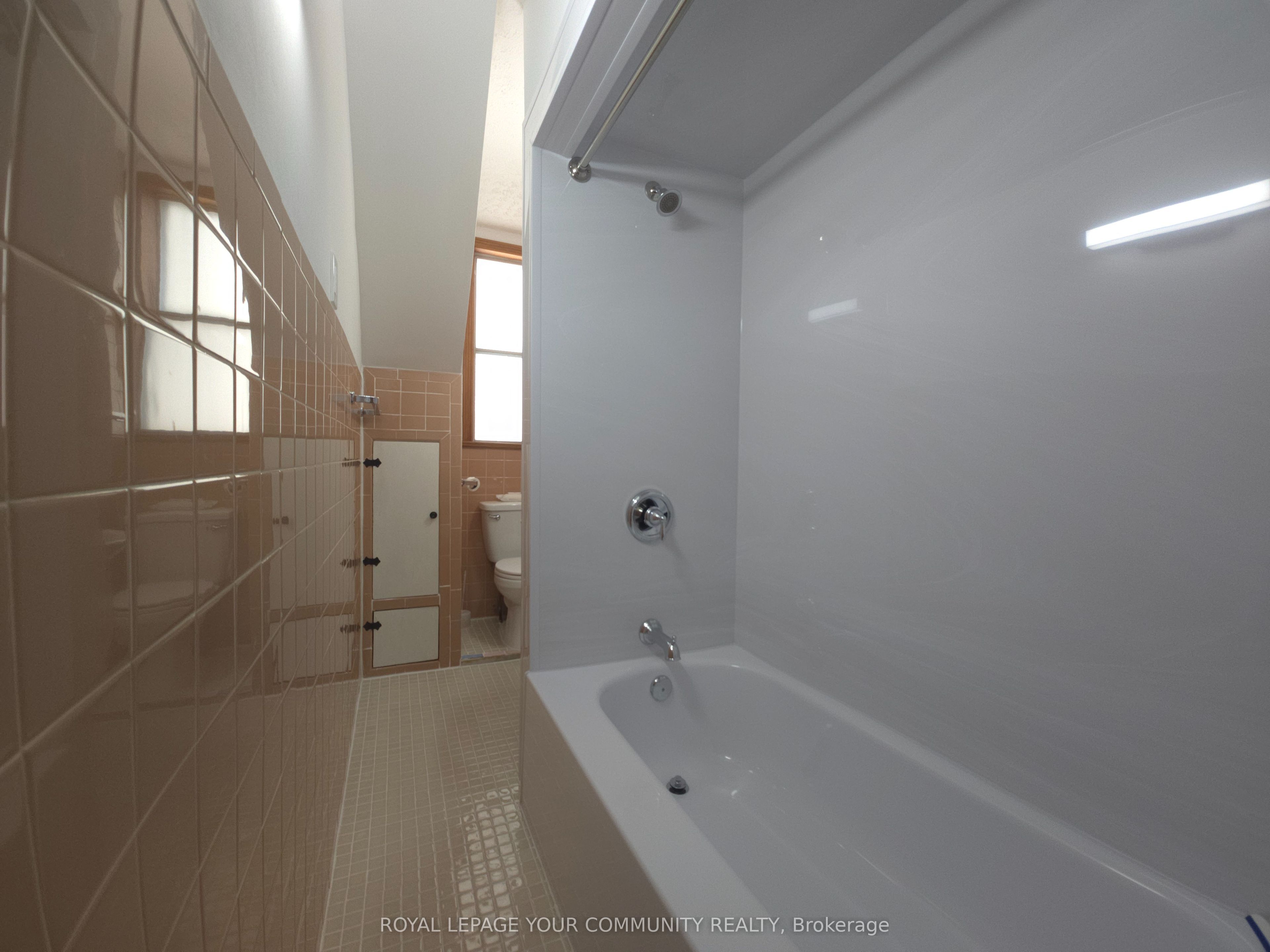 MLS #W12482731 image #9