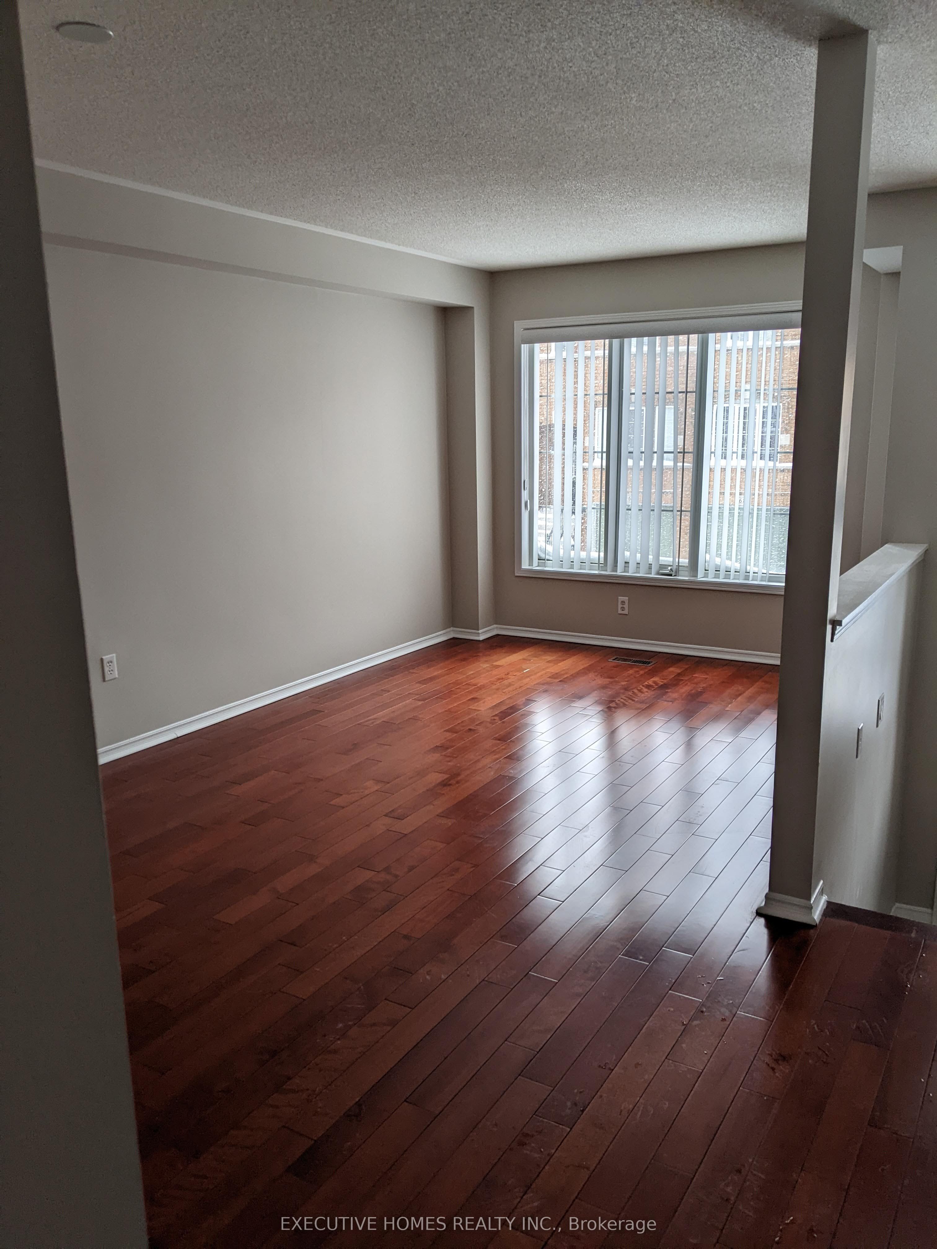 MLS #W12482738 image #1