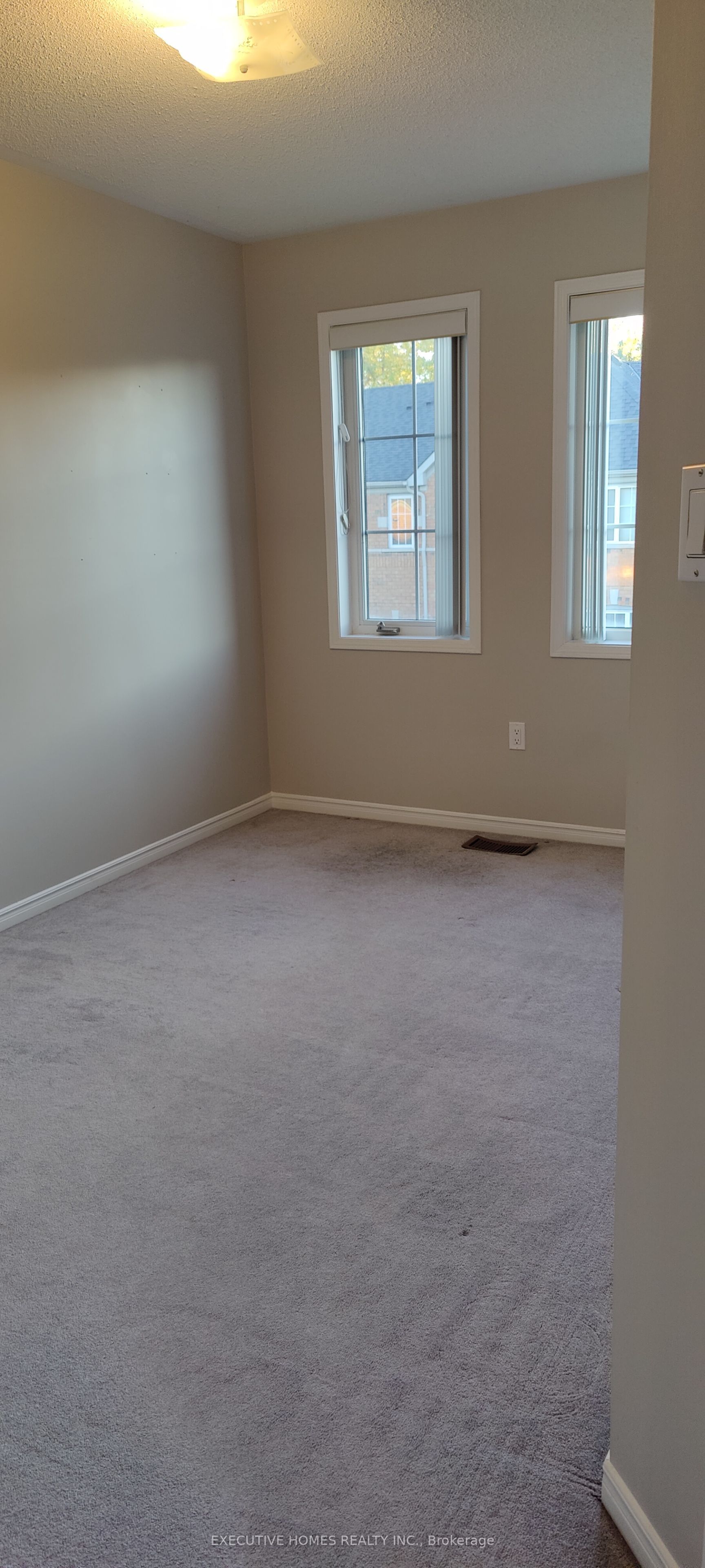 MLS #W12482738 image #19