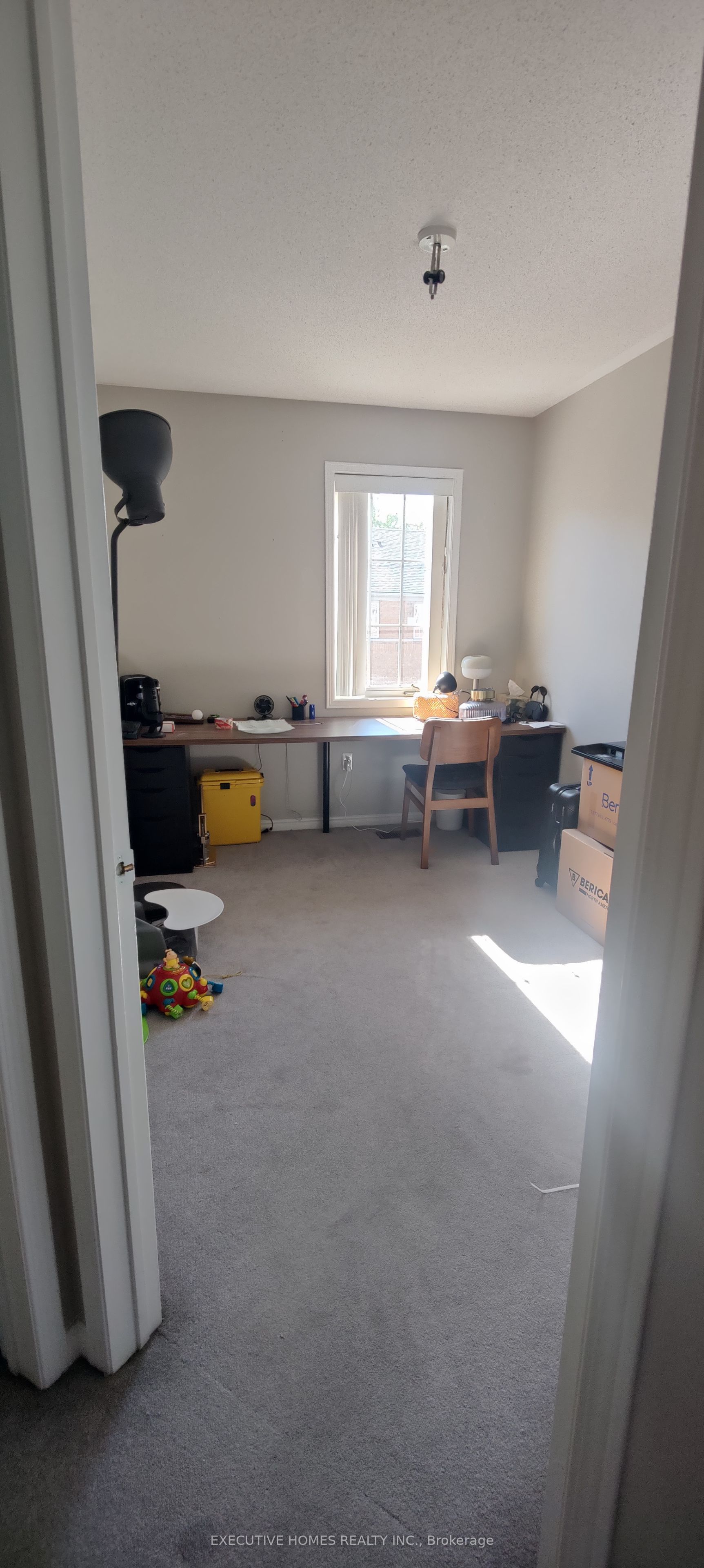 MLS #W12482738 image #9