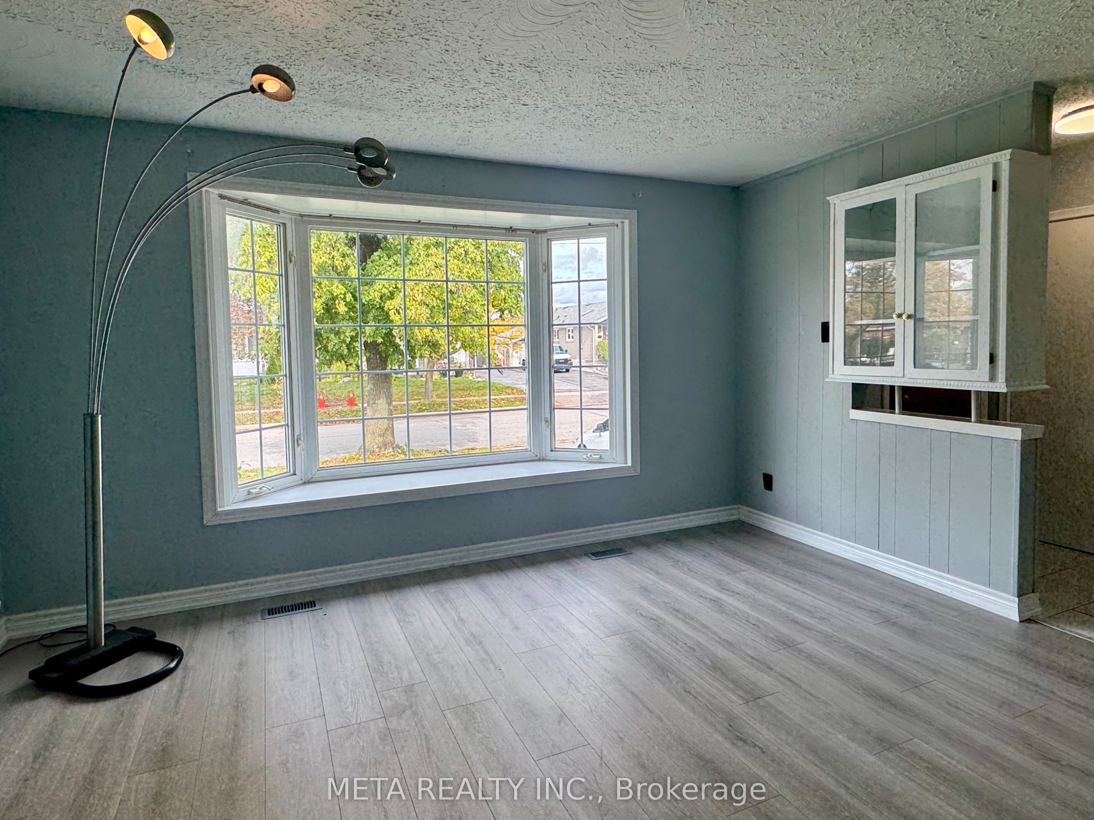 MLS #W12482769 image #3