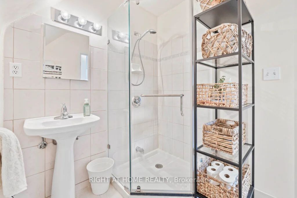 MLS #W12482908 image #17