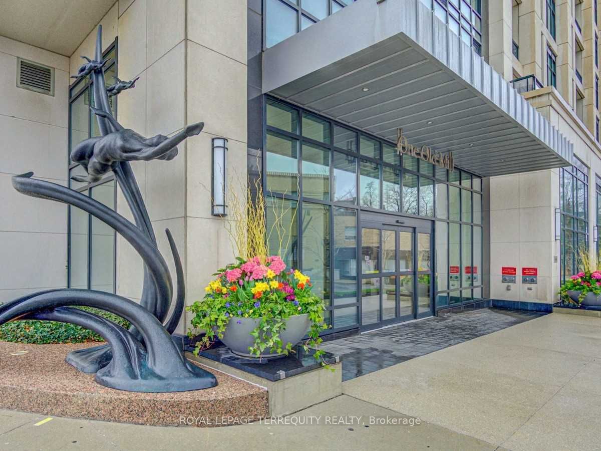 MLS #W12483141 image #1