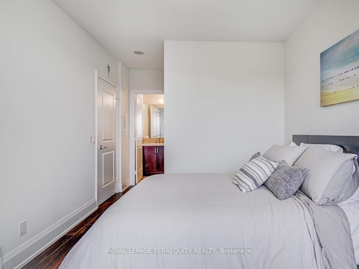 MLS #W12483141 image #12