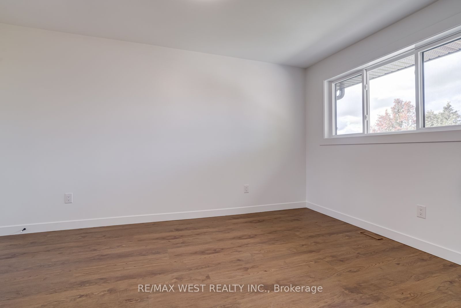 MLS #W12483321 image #16