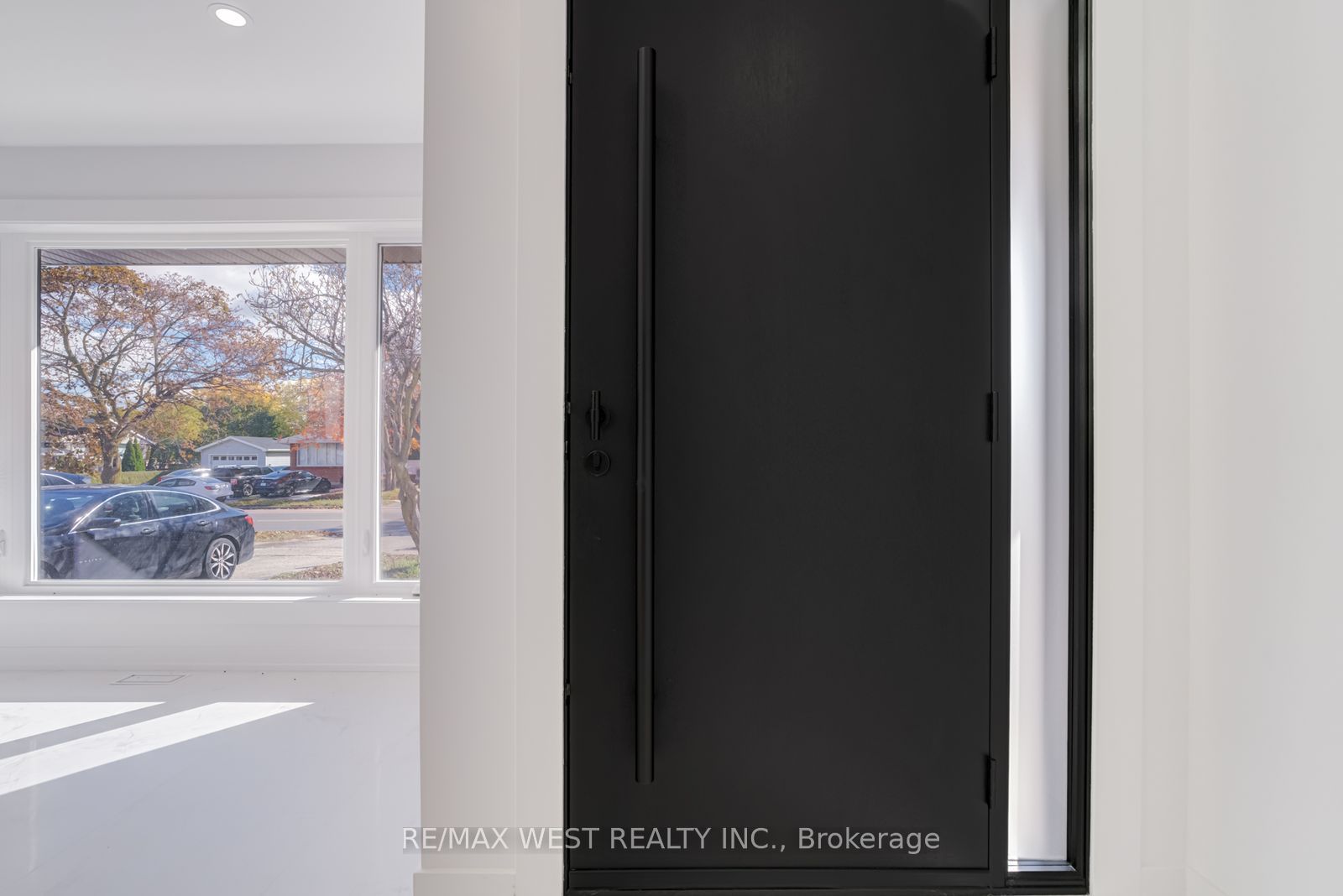 MLS #W12483321 image #2