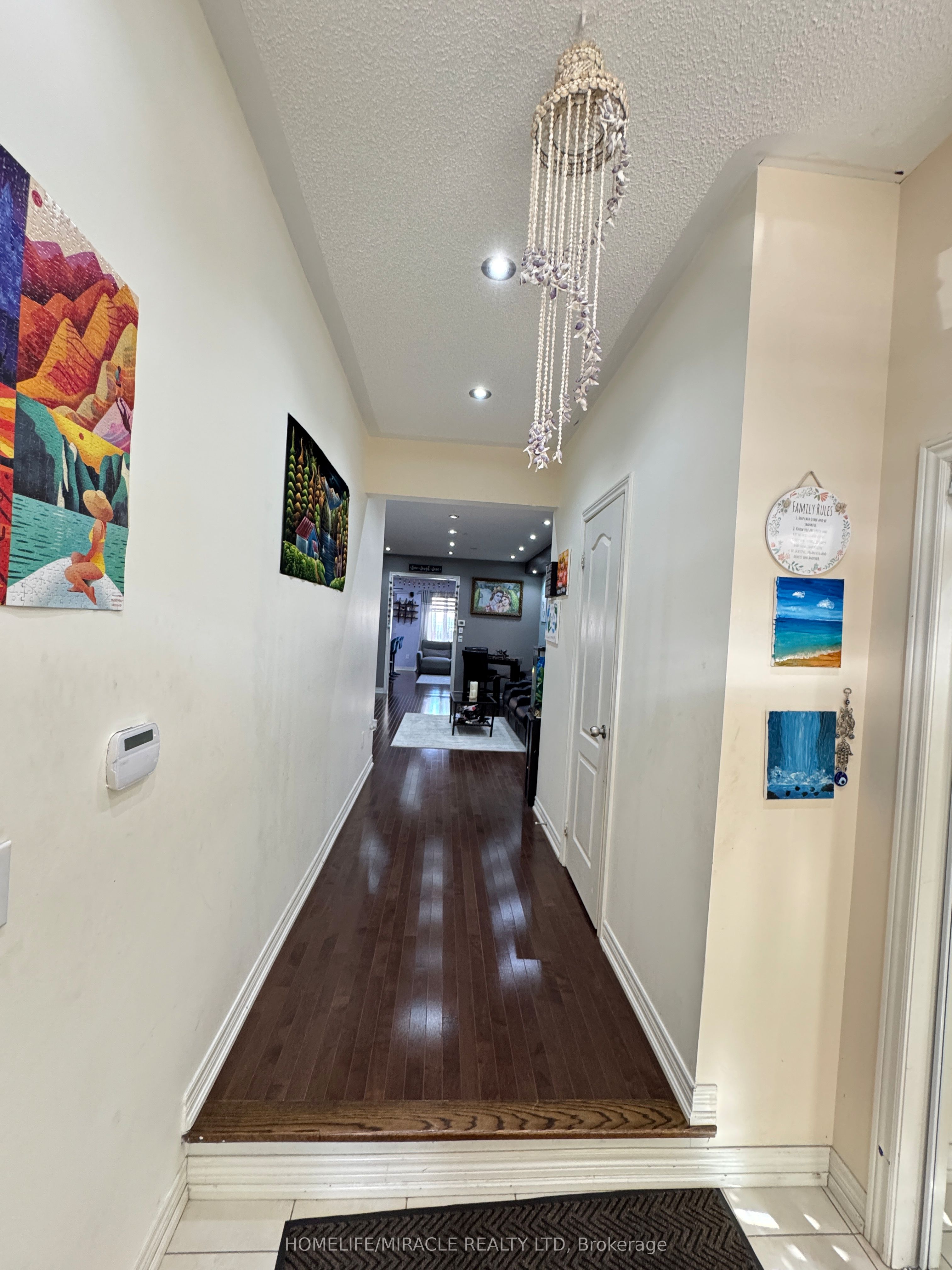 MLS #W12483334 image #4