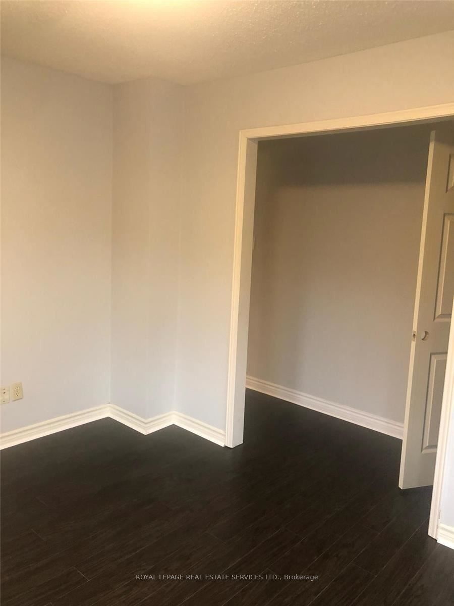 MLS #W12483490 image #17