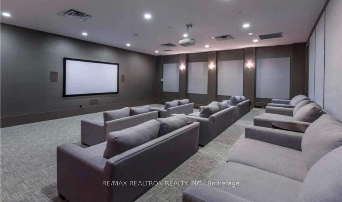 MLS #W12483503 image #10