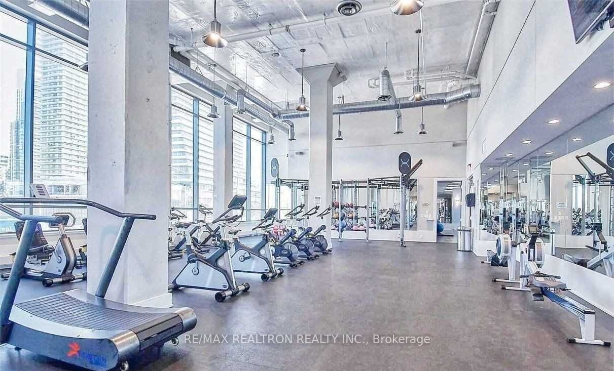 MLS #W12483503 image #13