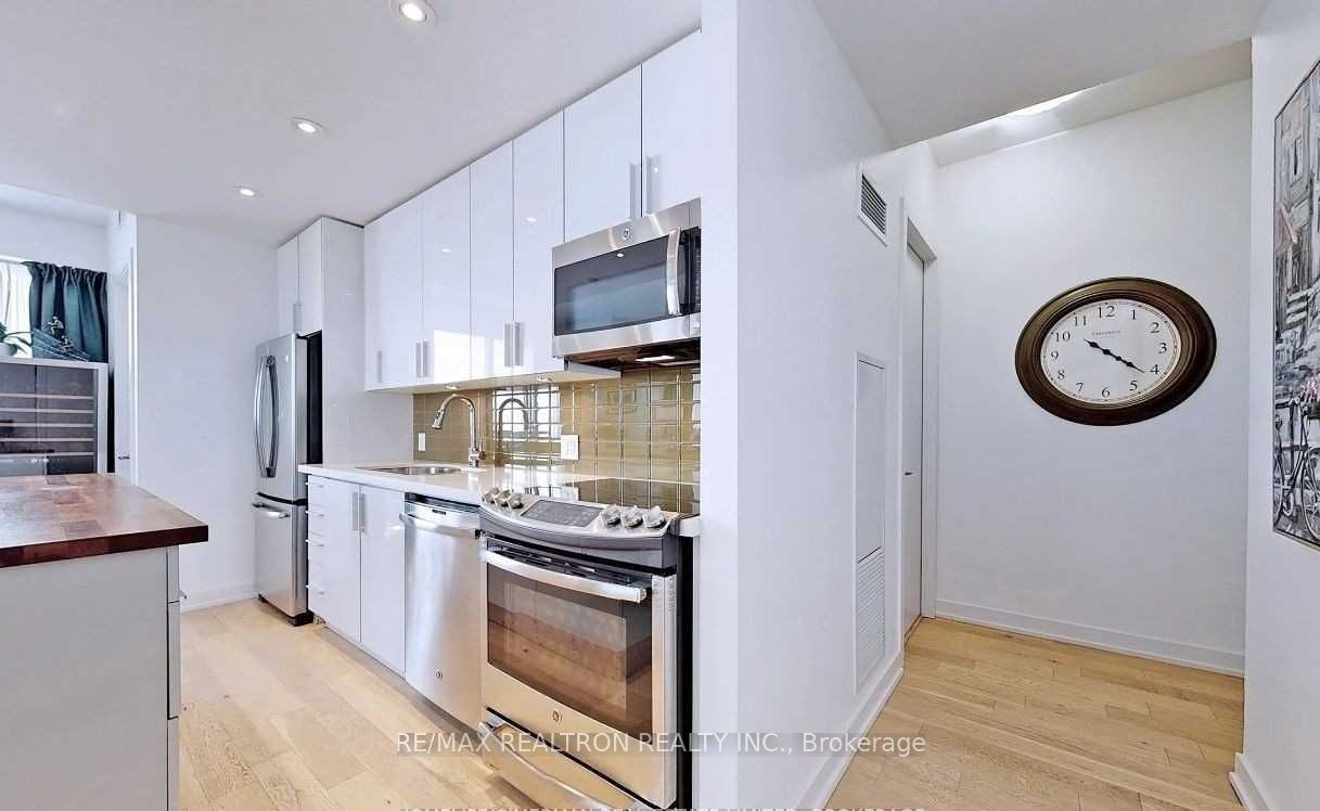 MLS #W12483503 image #2