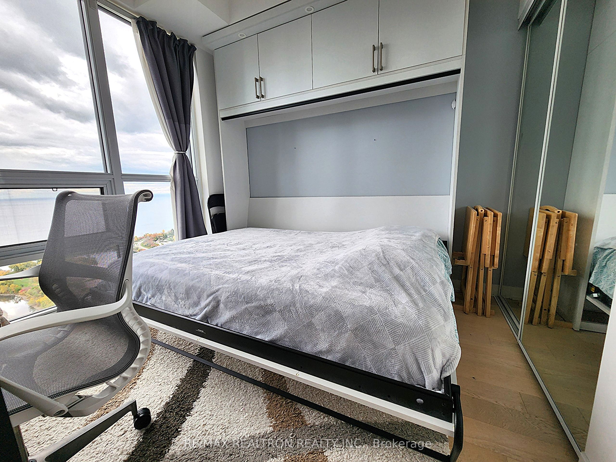 MLS #W12483503 image #4