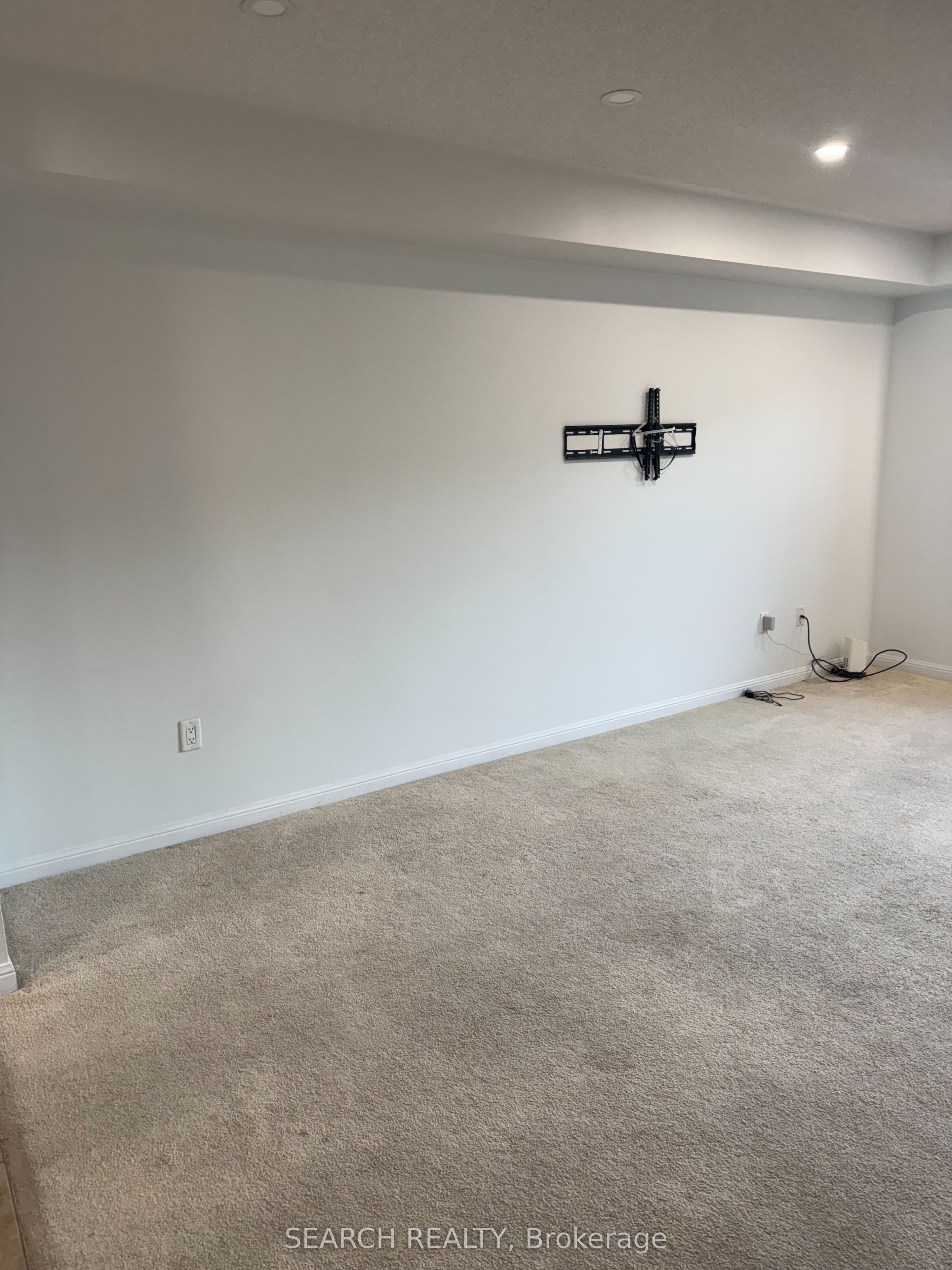 MLS #W12483809 image #6