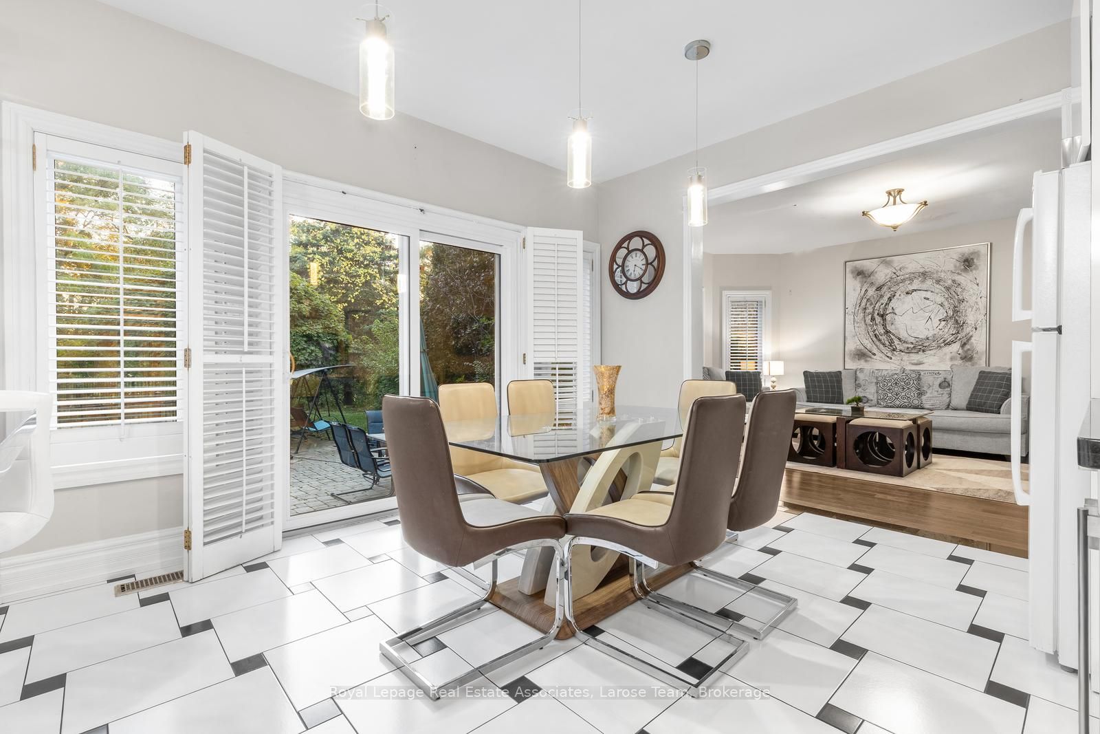 MLS #W12484036 image #11