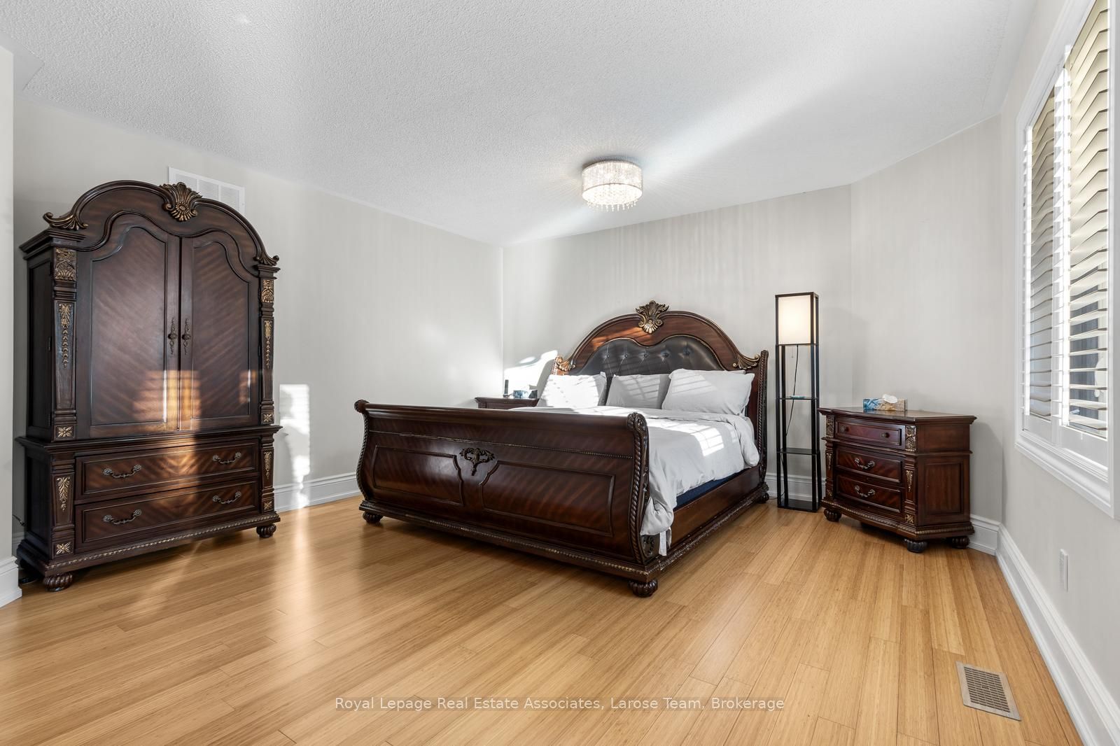 MLS #W12484036 image #18