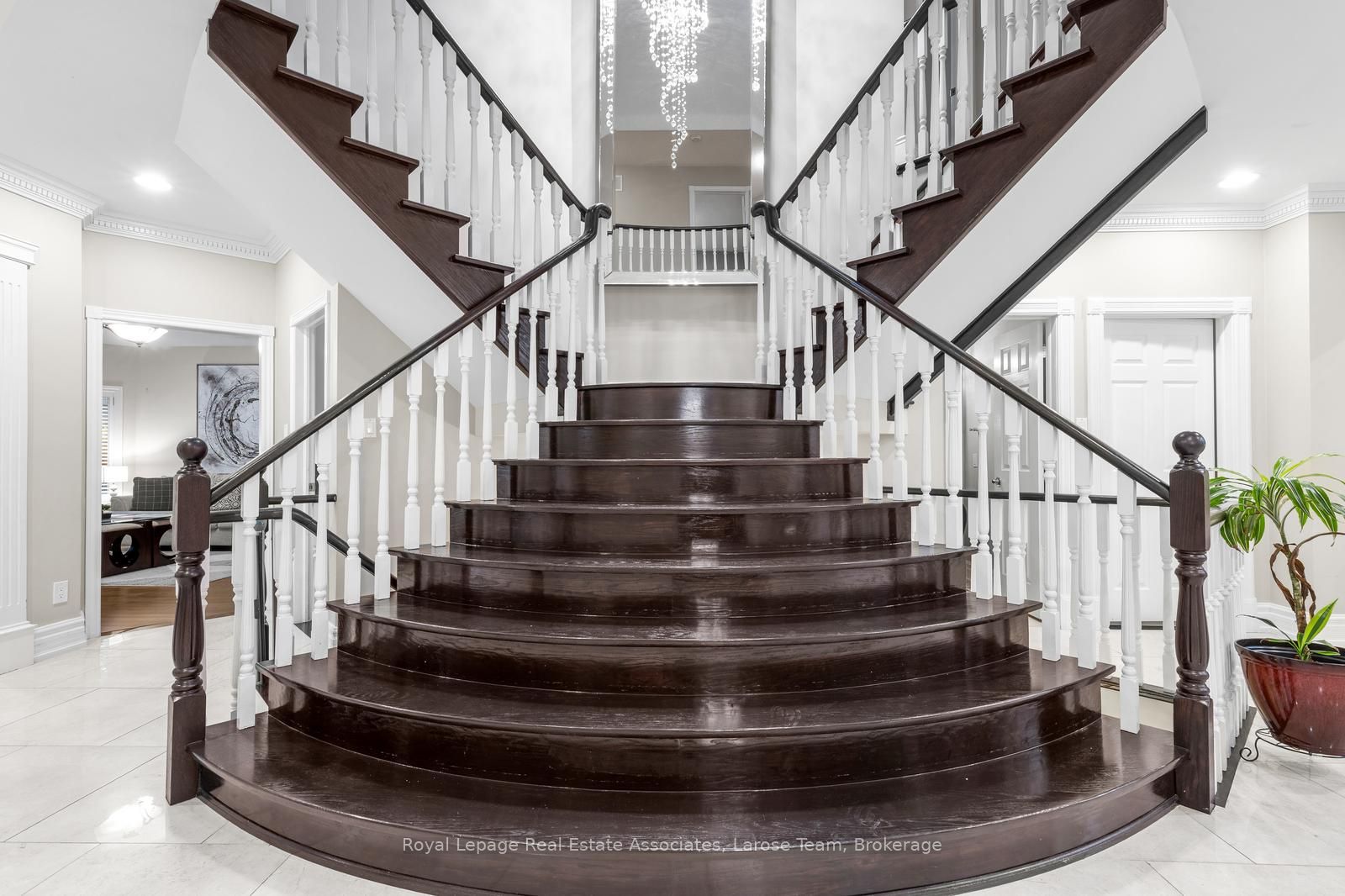 MLS #W12484036 image #3