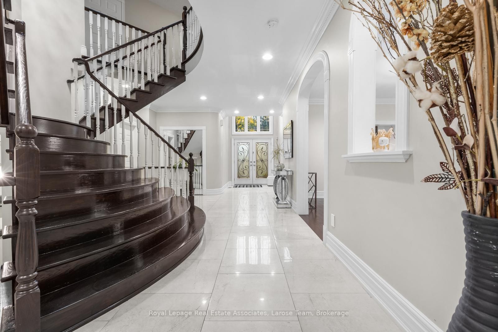 MLS #W12484036 image #4