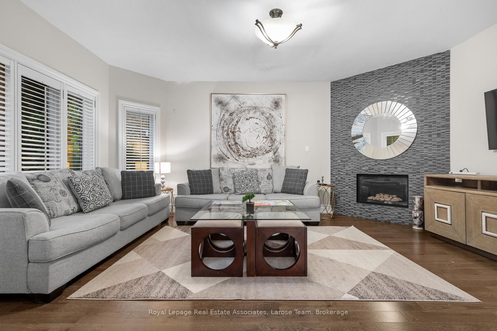 MLS #W12484036 image #8