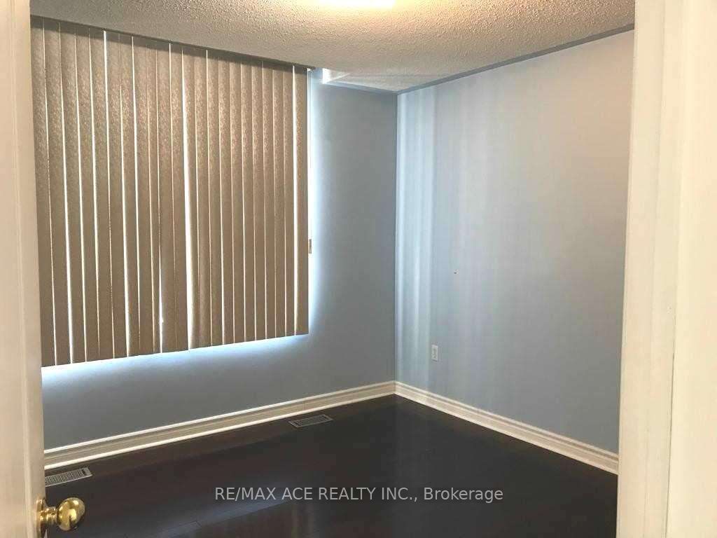 MLS #W12484143 image #11