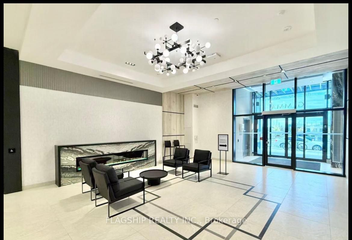 MLS #W12484197 image #1