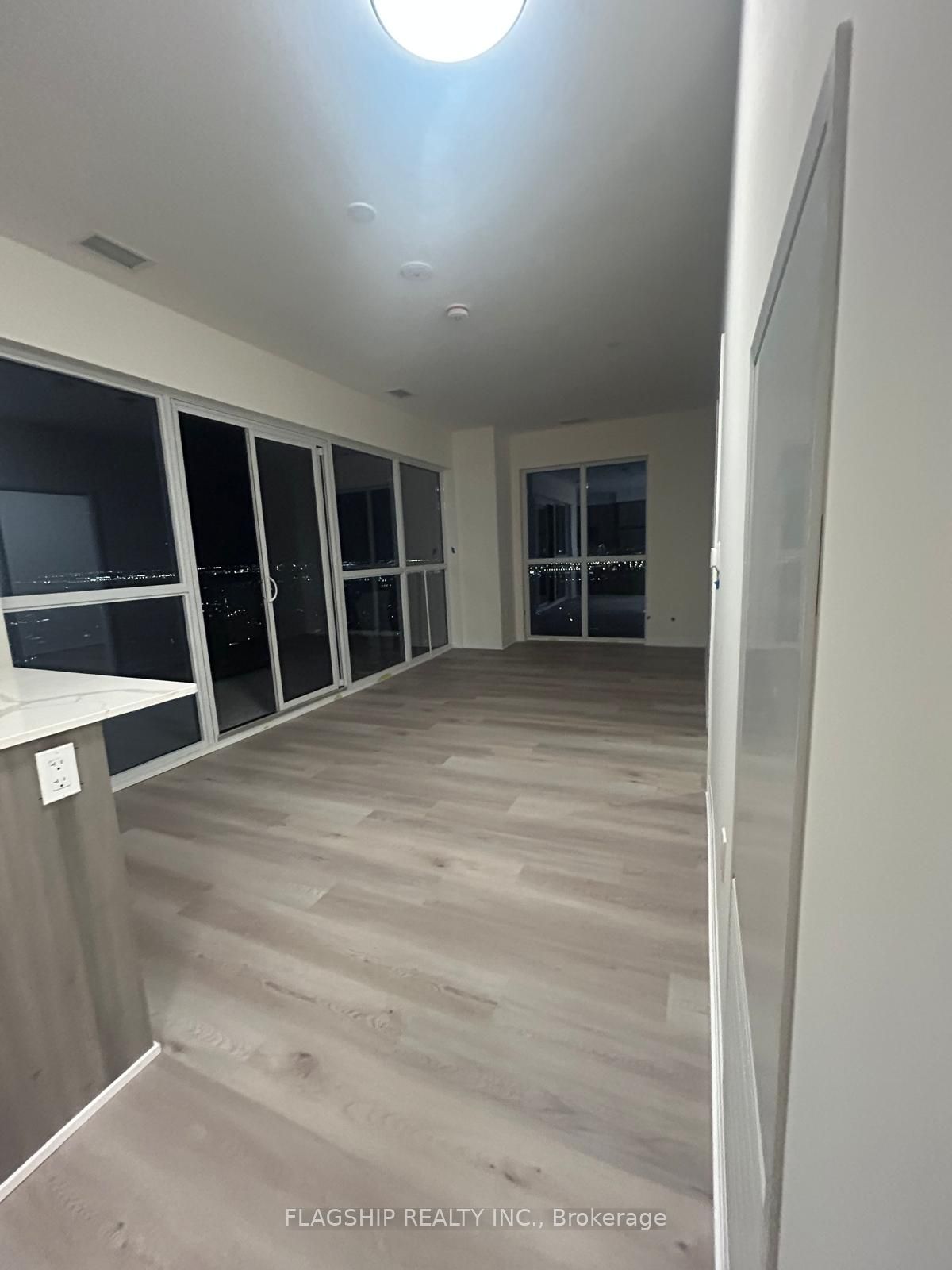 MLS #W12484197 image #3