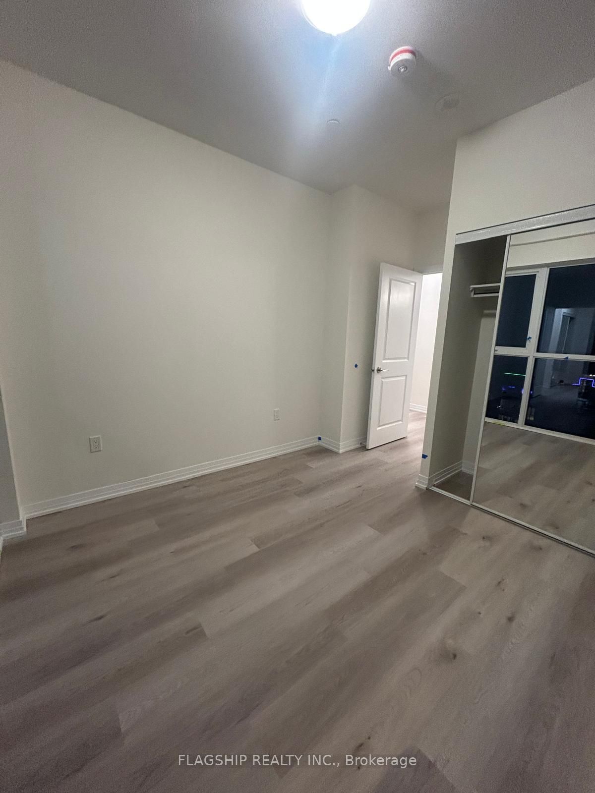 MLS #W12484197 image #5