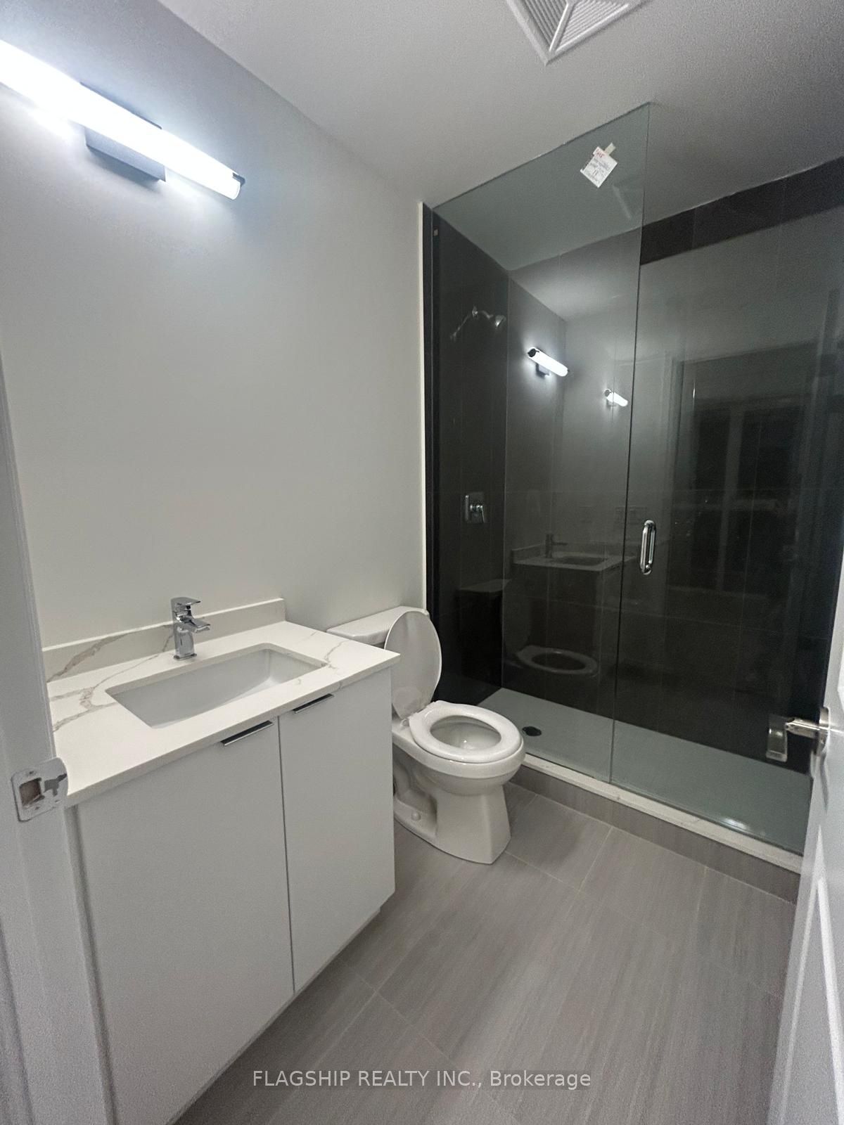 MLS #W12484197 image #6