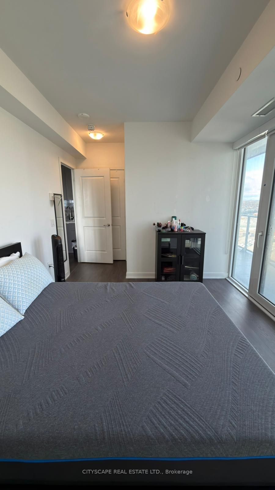 MLS #W12484254 image #2