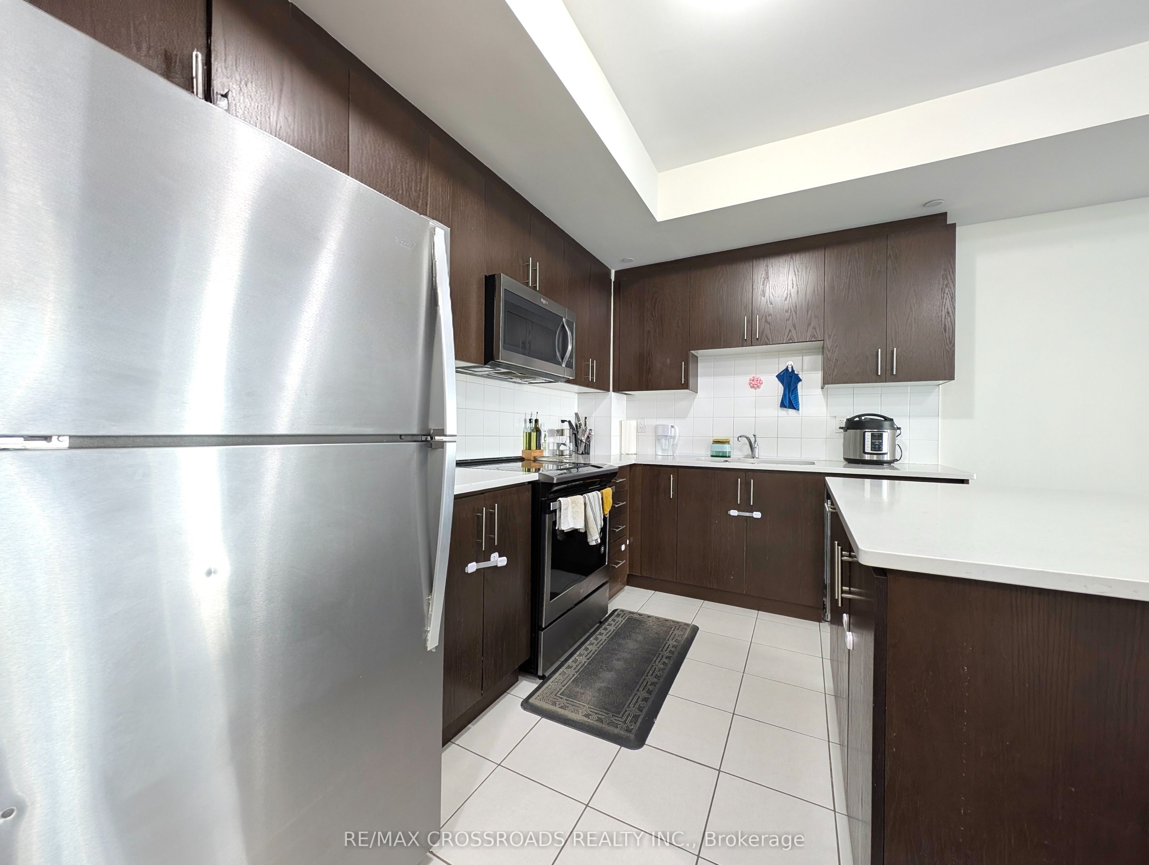 MLS #W12484321 image #9