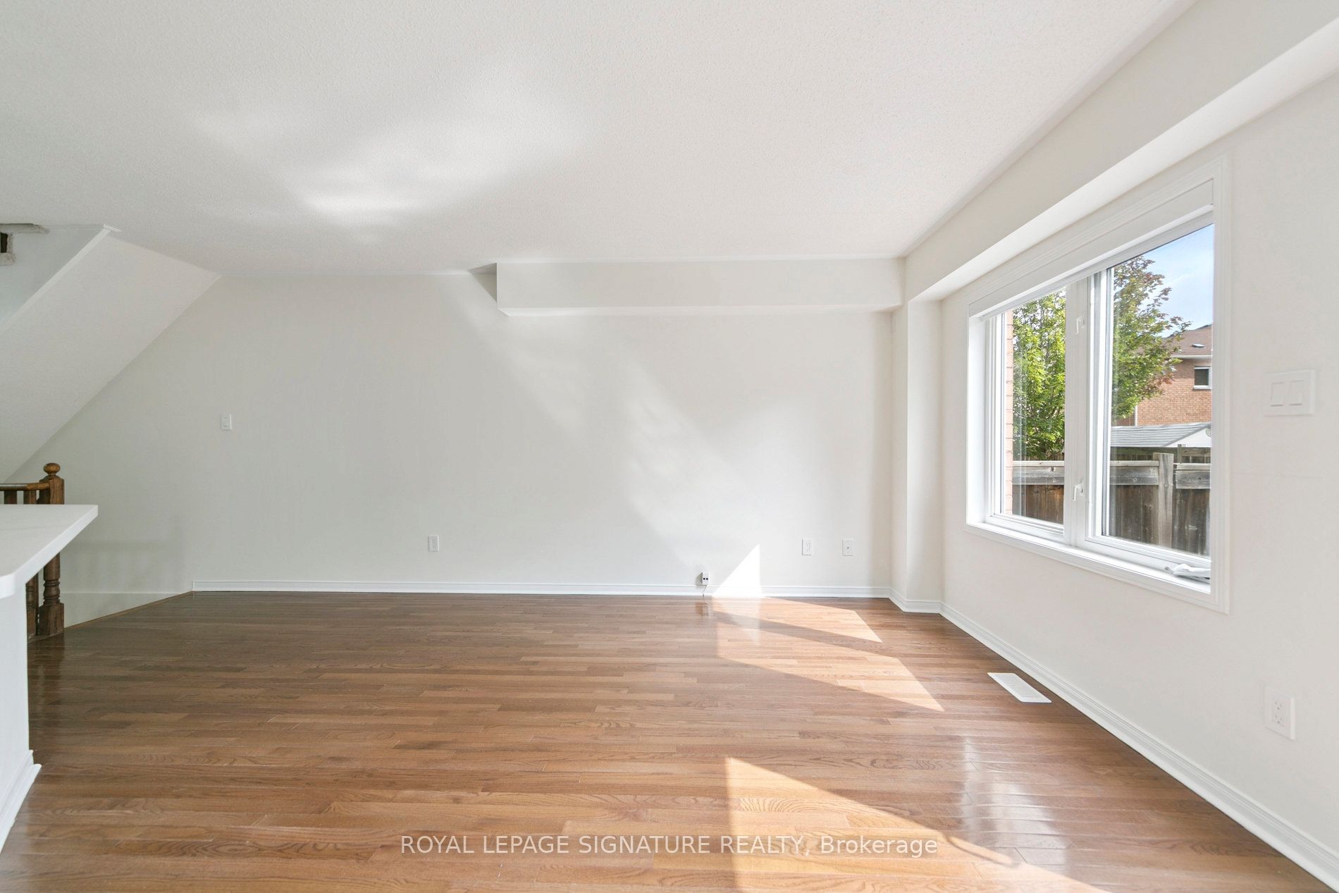 MLS #W12484388 image #9