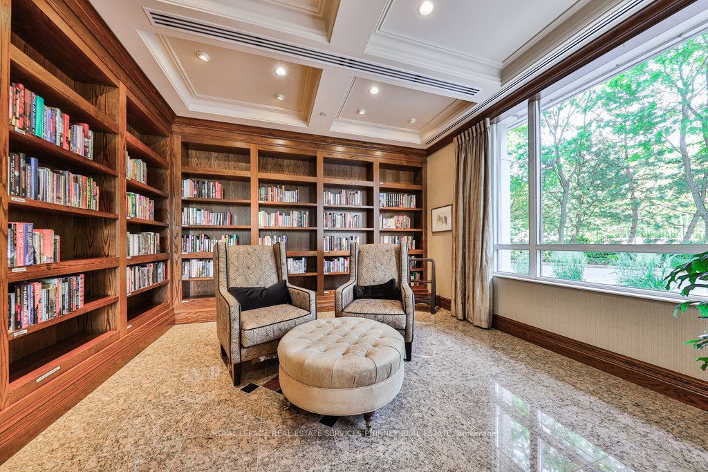 MLS #W12484452 image #3