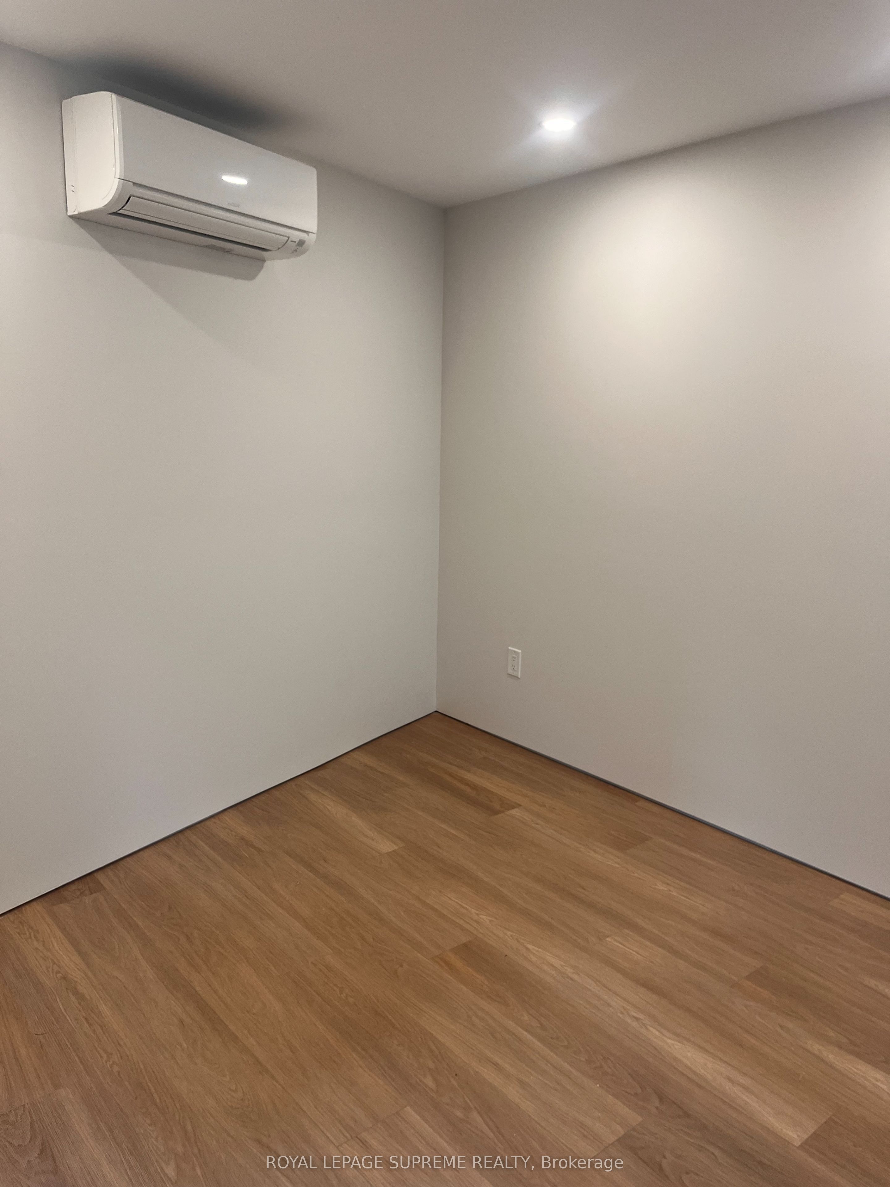 MLS #W12484677 image #11