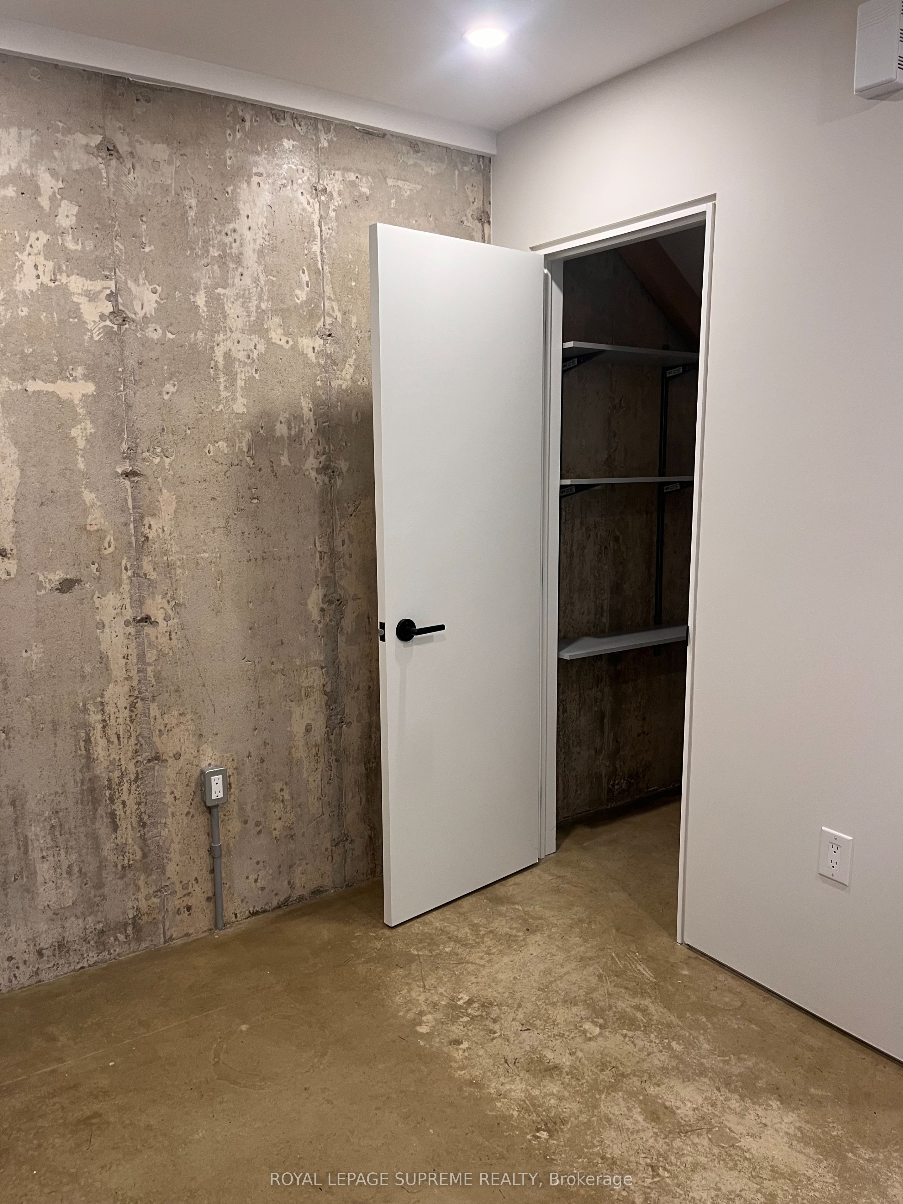 MLS #W12484677 image #5