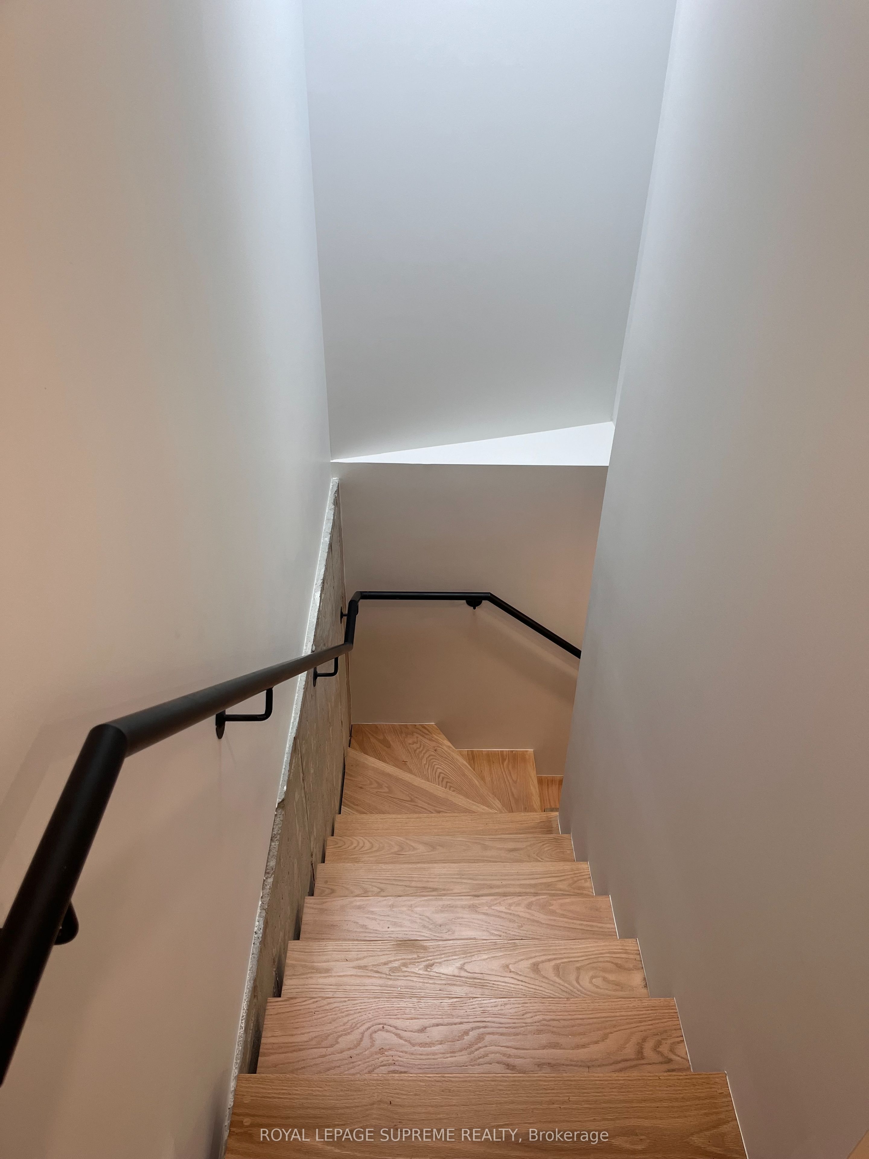 MLS #W12484677 image #8