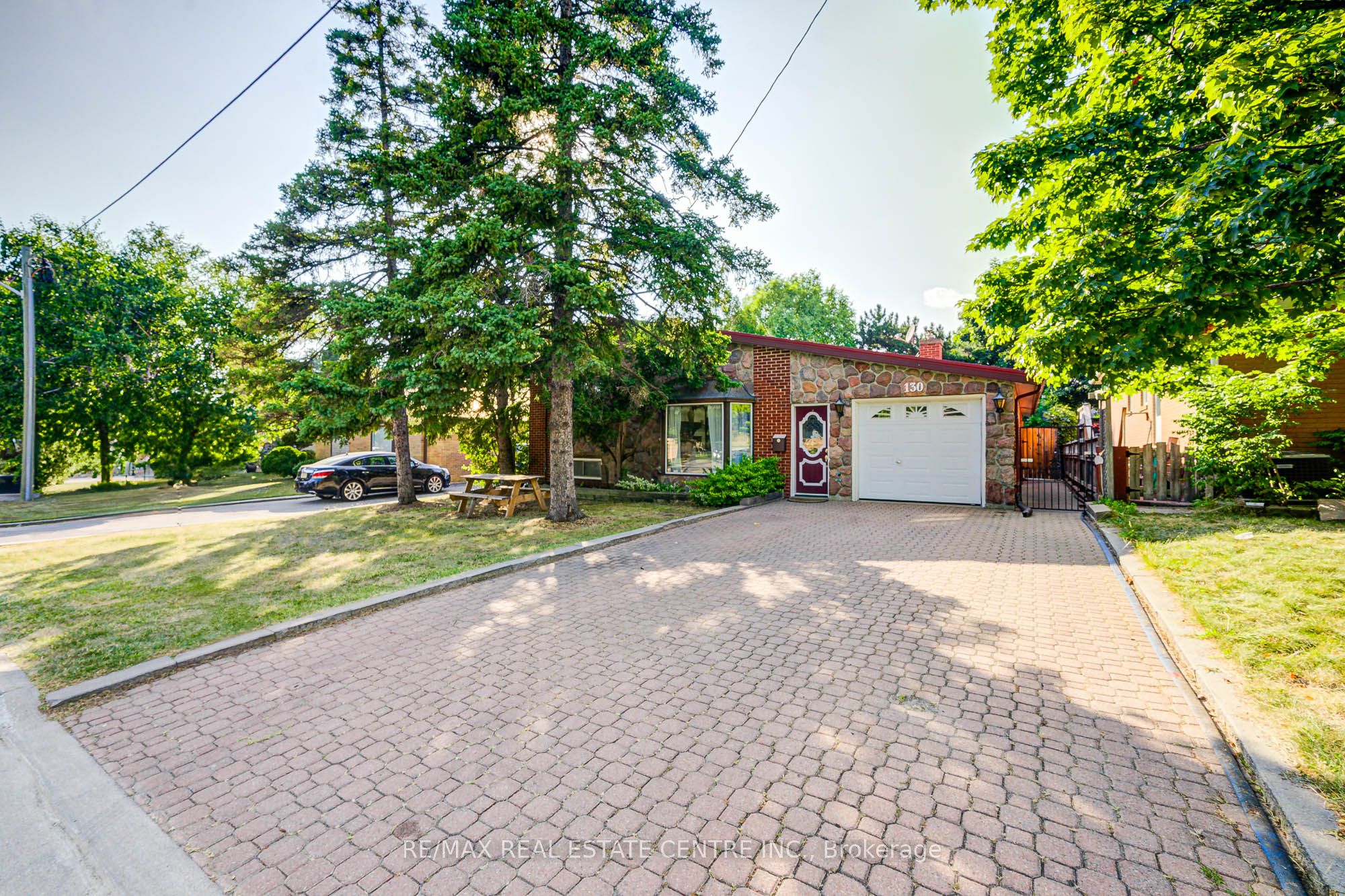 MLS #W12484748 image #1