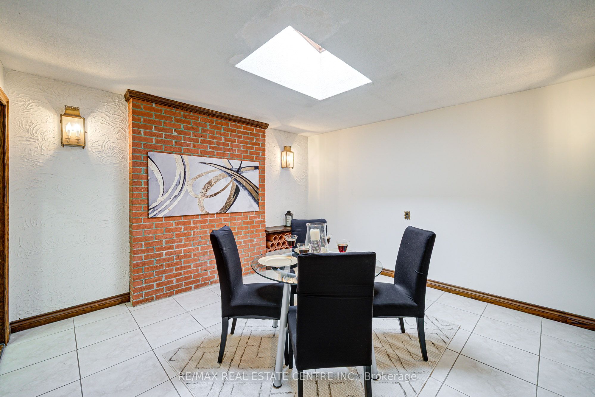 MLS #W12484748 image #4