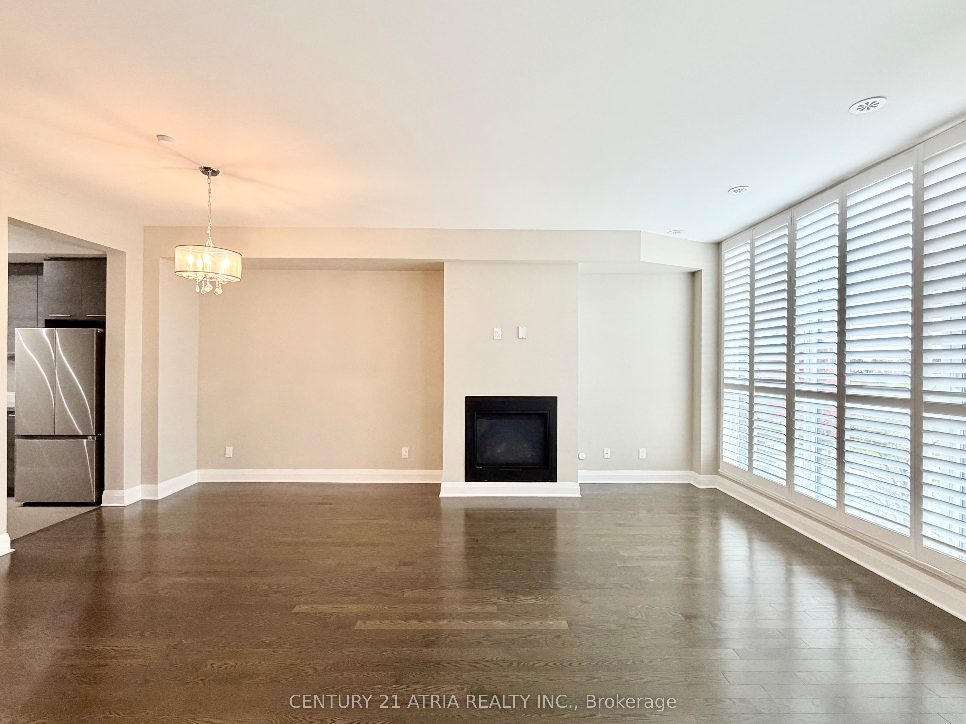 MLS #W12484900 image #12