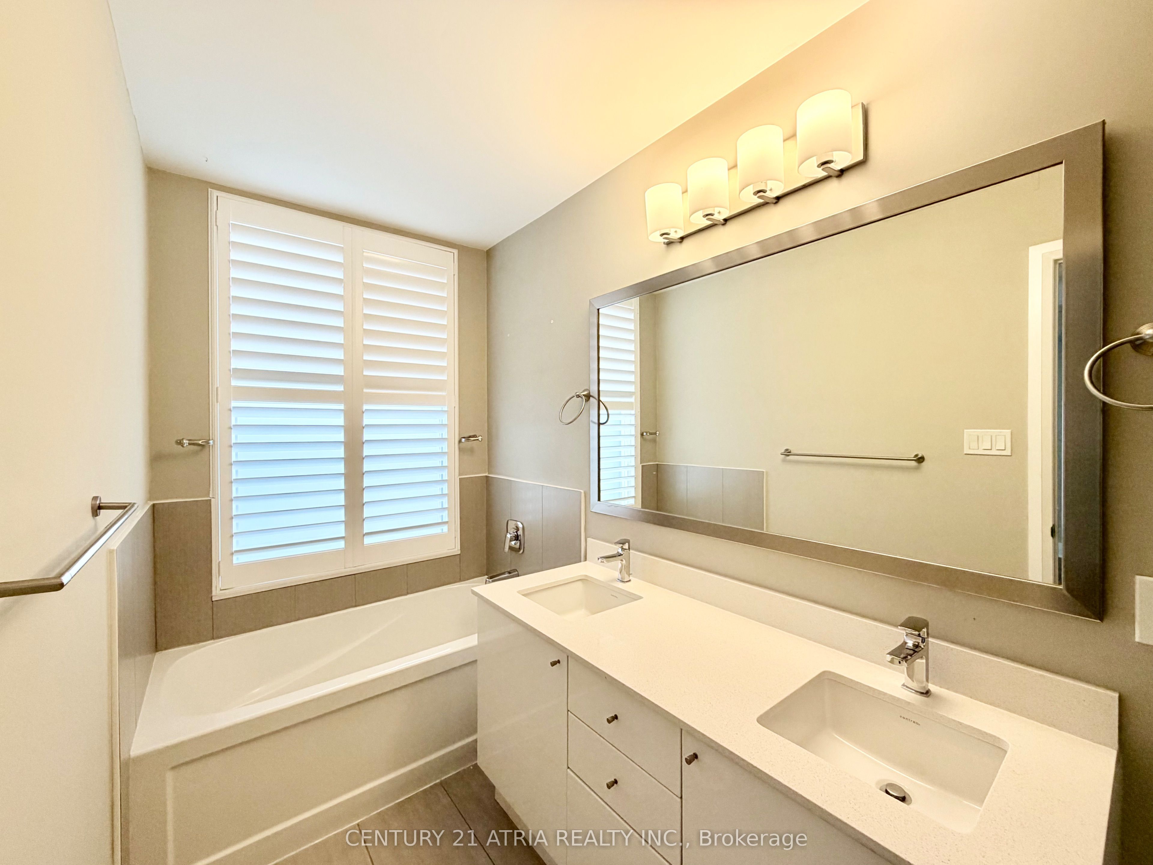 MLS #W12484900 image #18