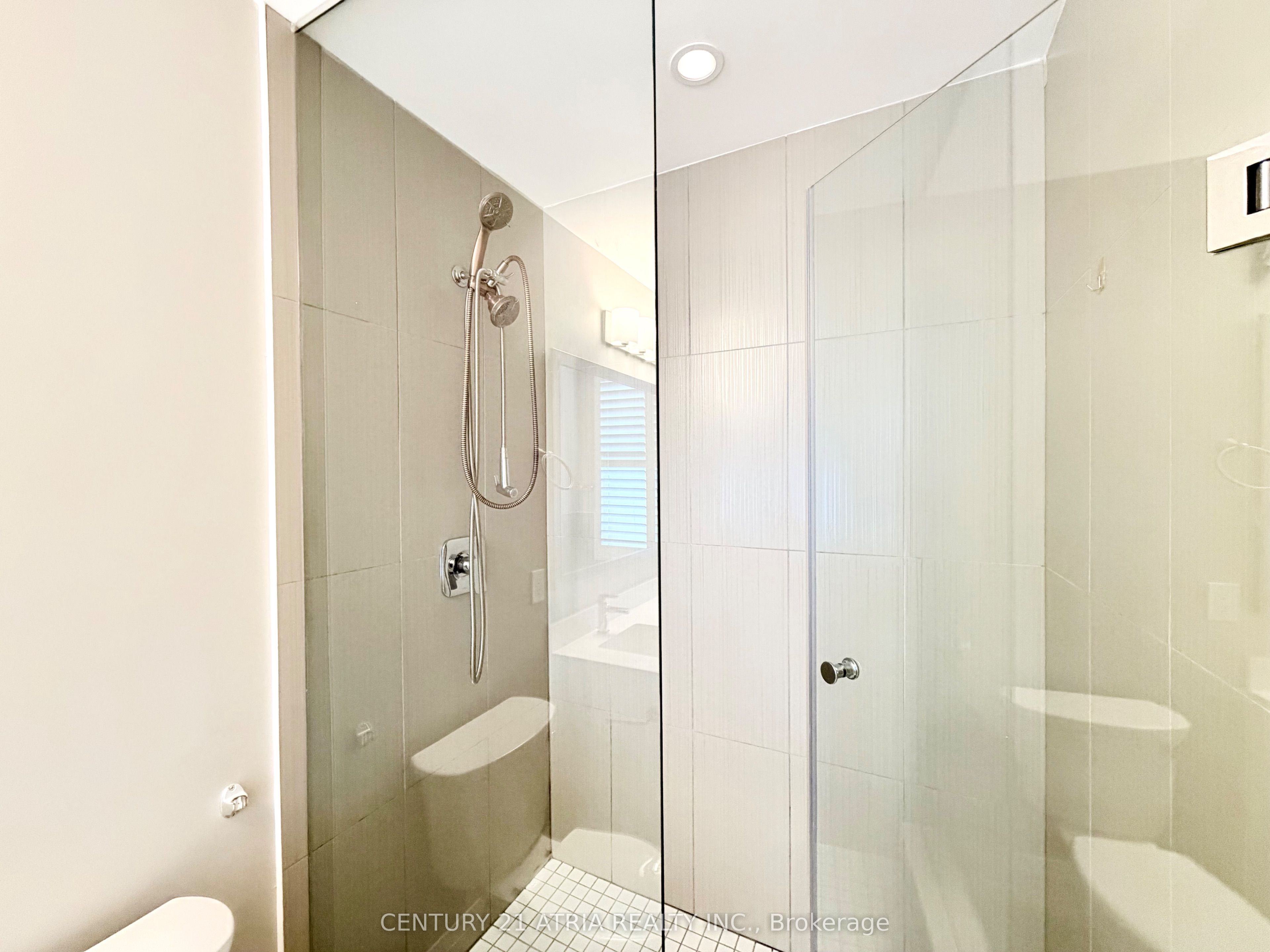 MLS #W12484900 image #19