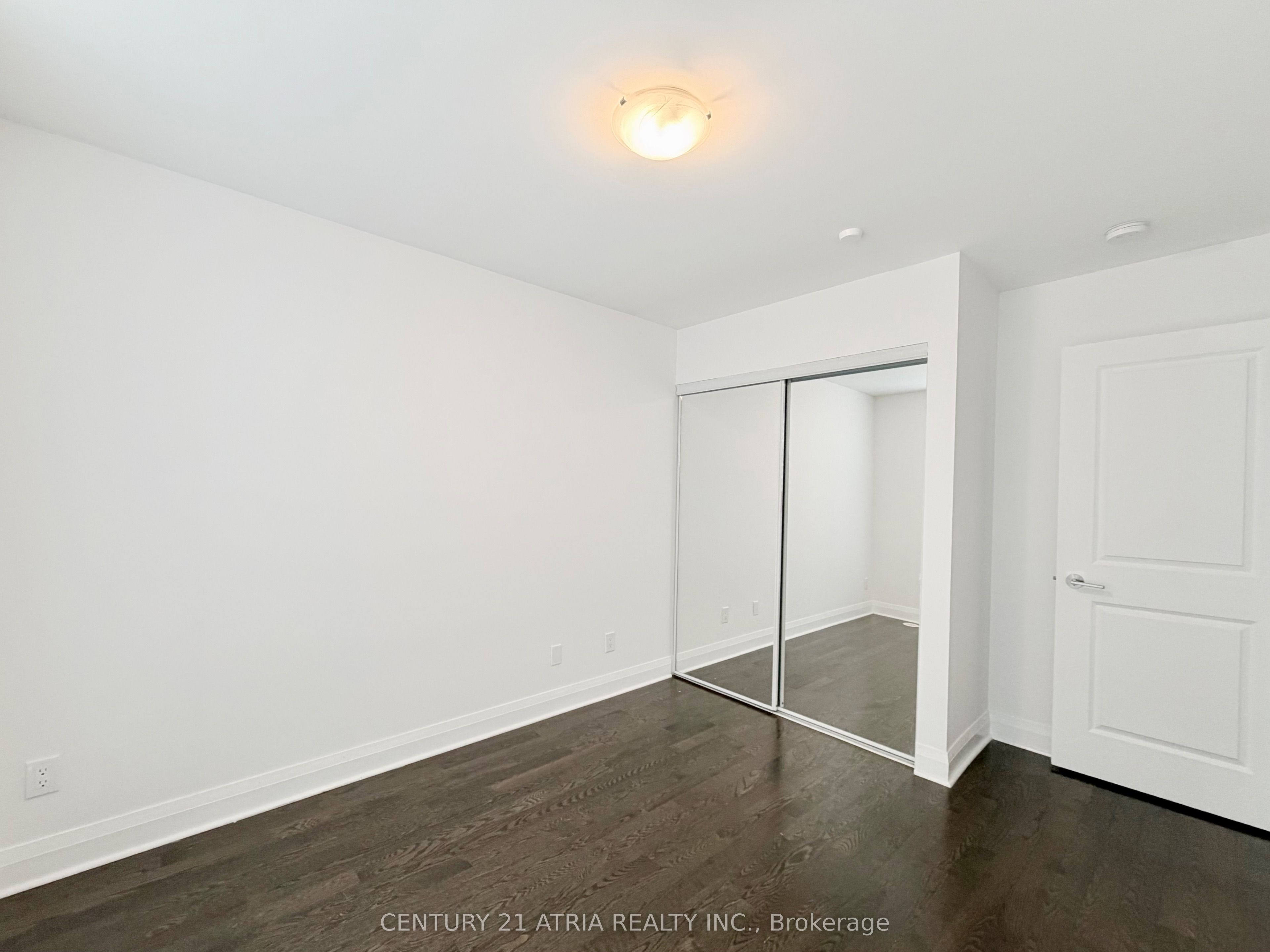 MLS #W12484900 image #23