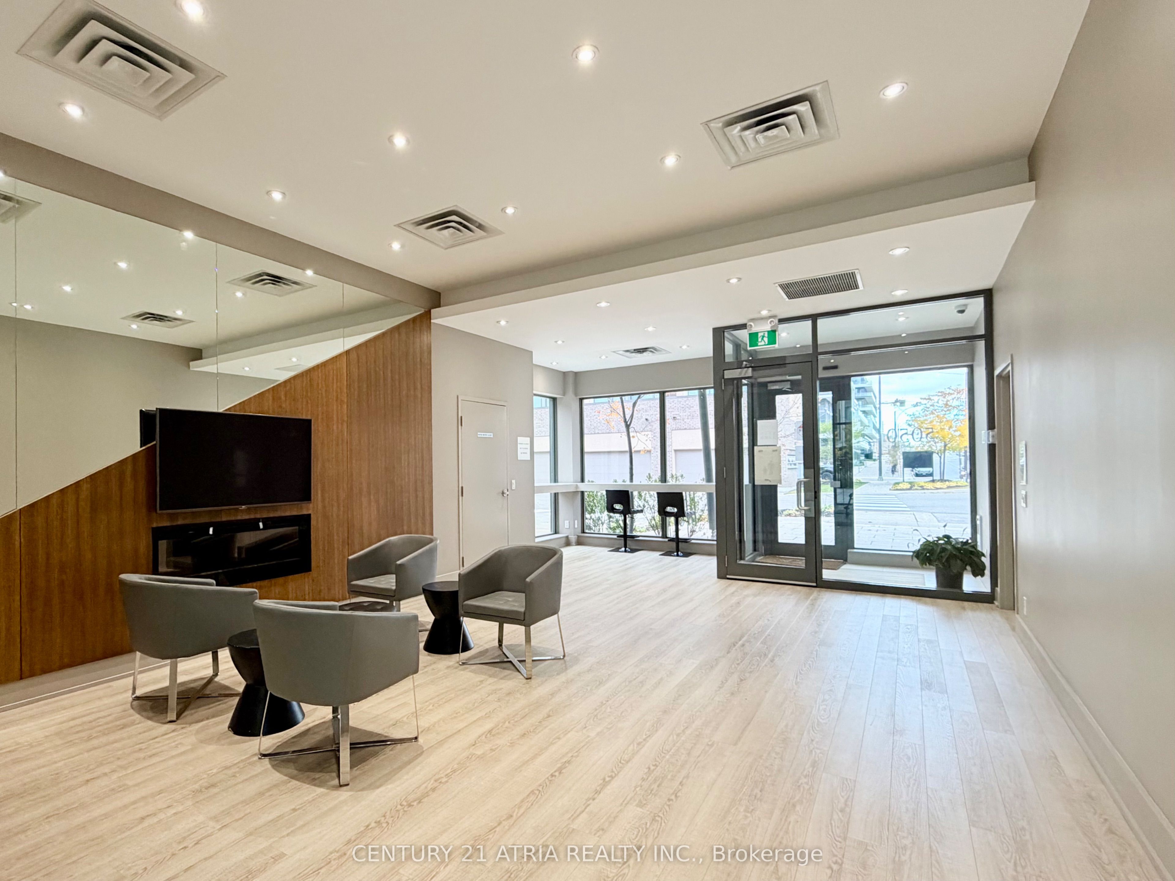 MLS #W12484900 image #35