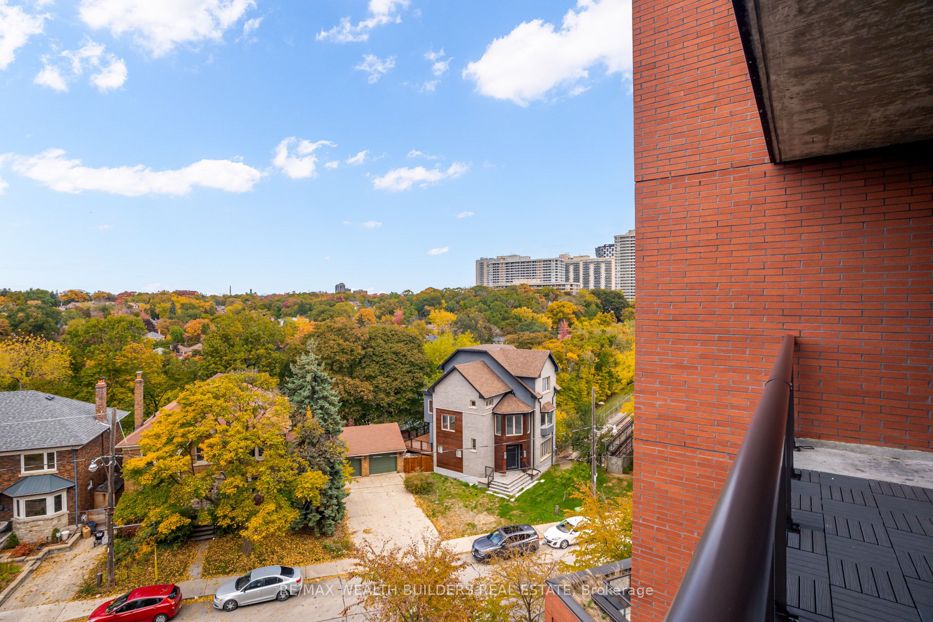 MLS #W12485598 image #29