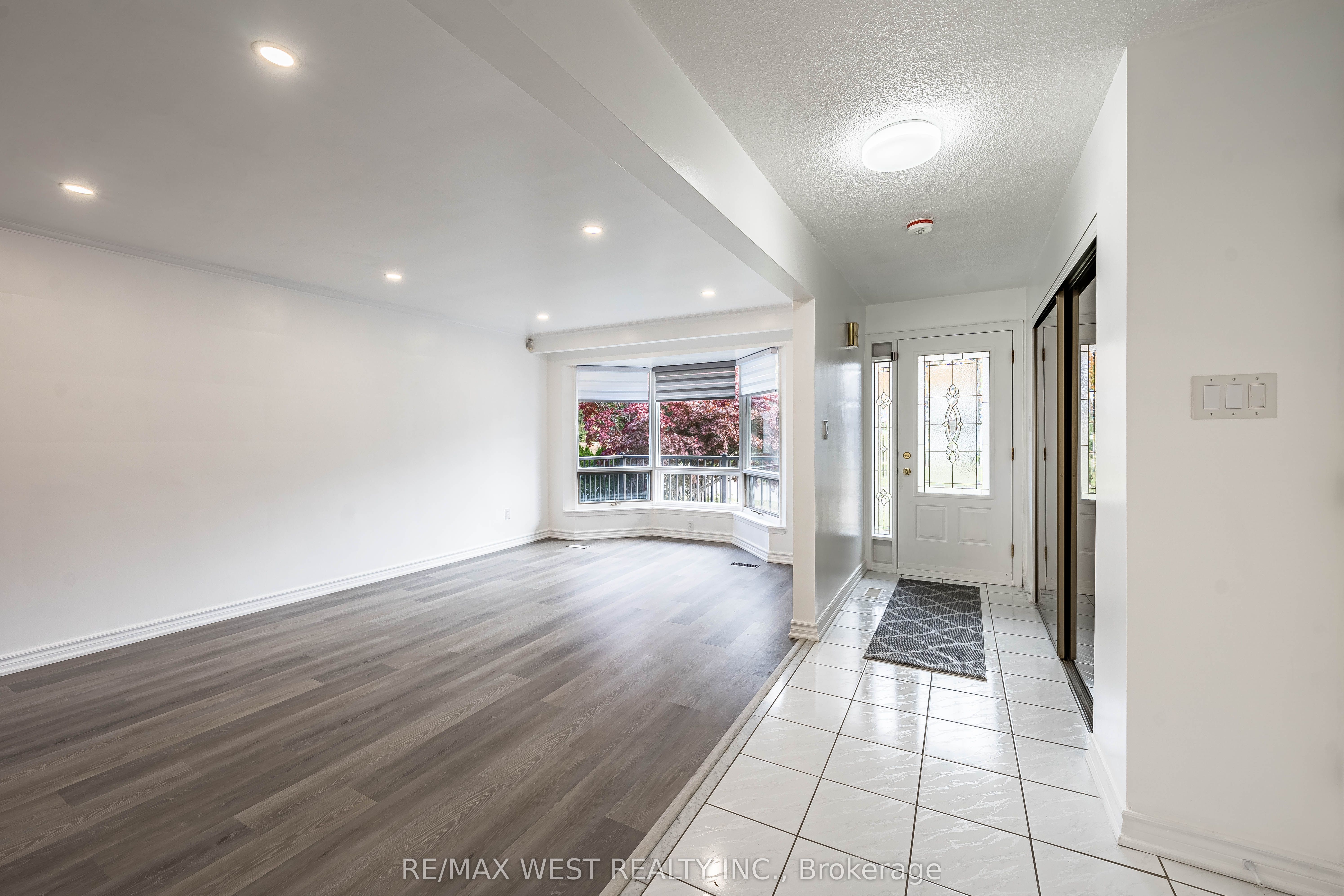 MLS #W12485620 image #4