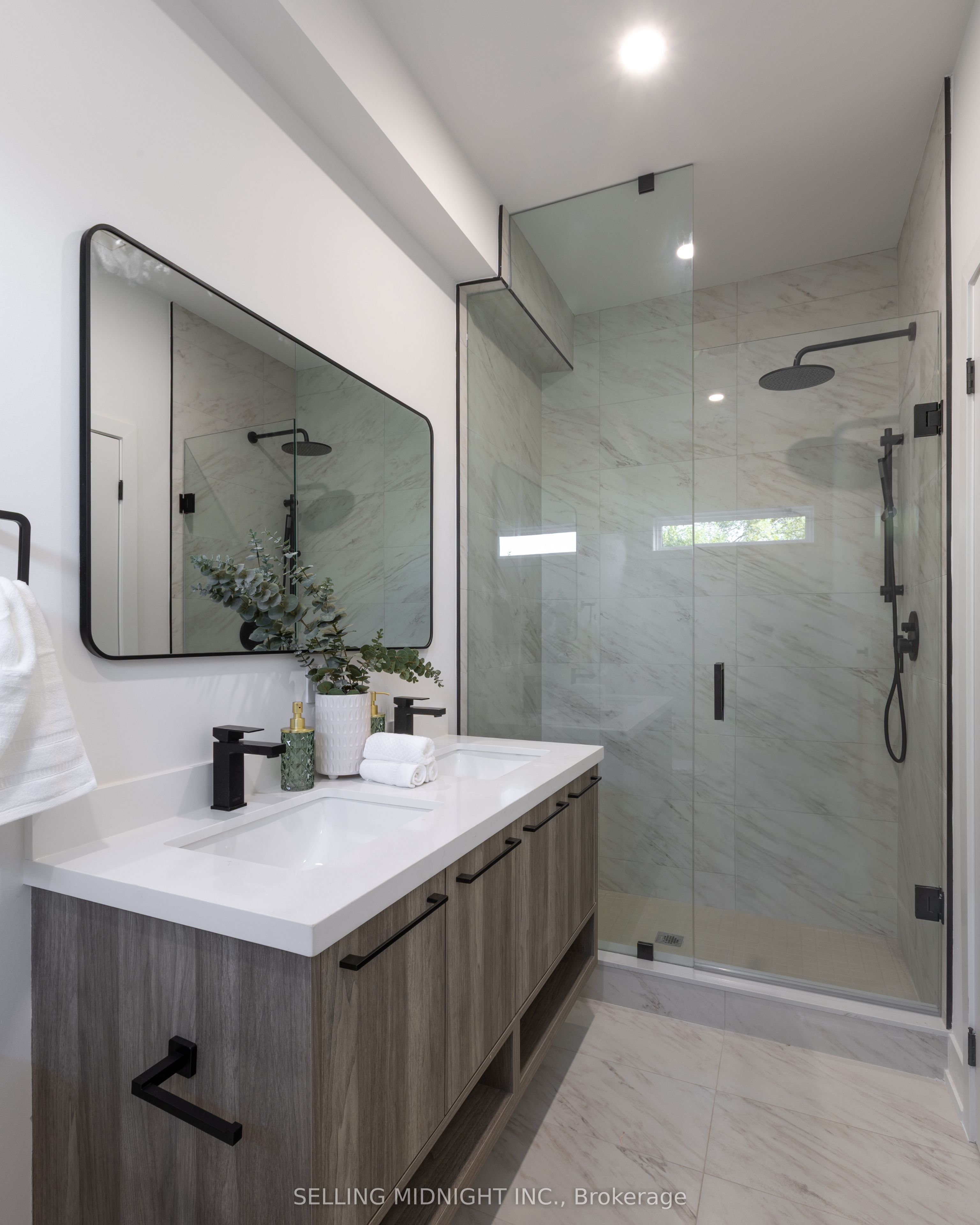 MLS #W12486293 image #13