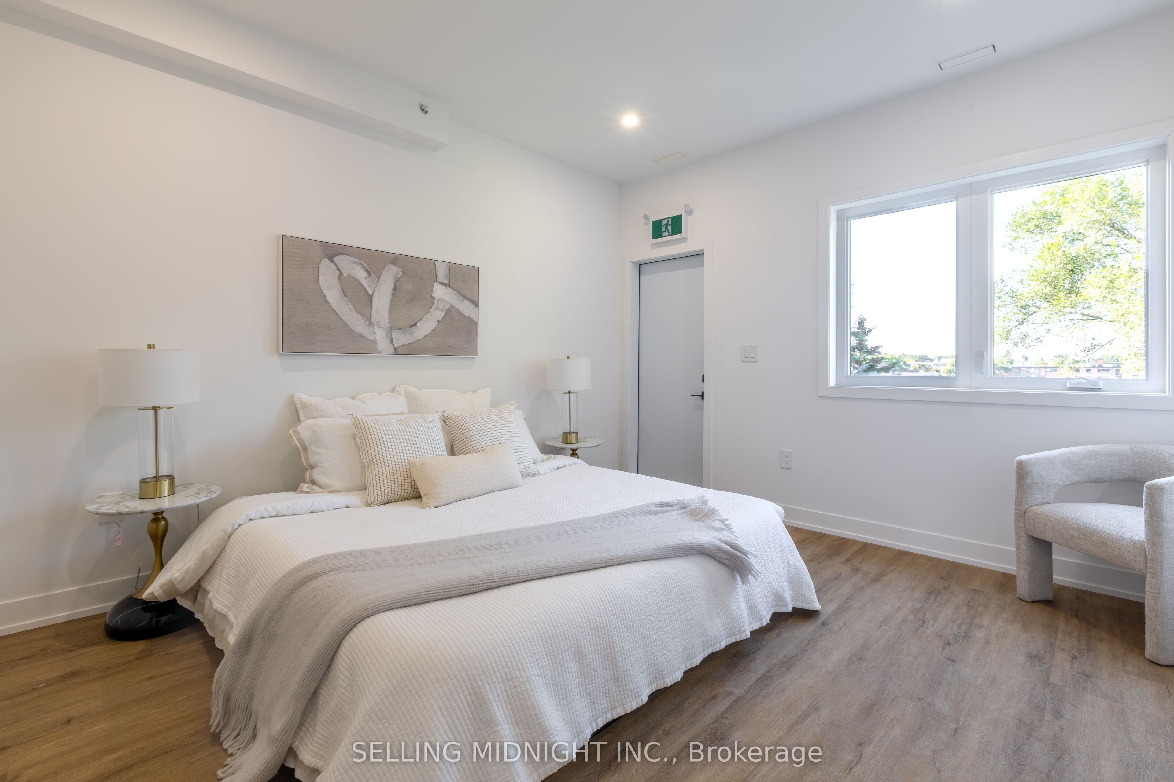 MLS #W12486293 image #17