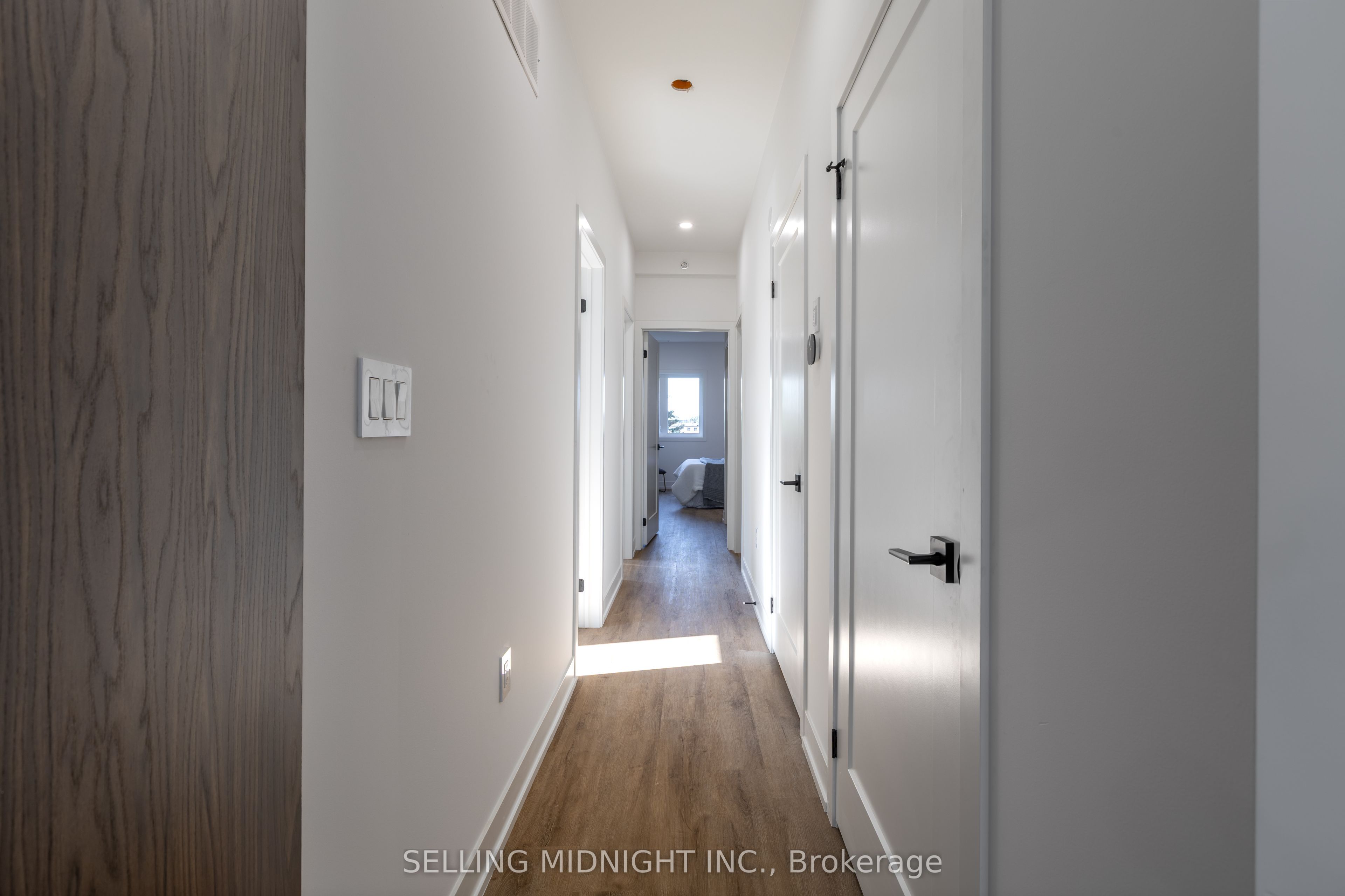 MLS #W12486293 image #5