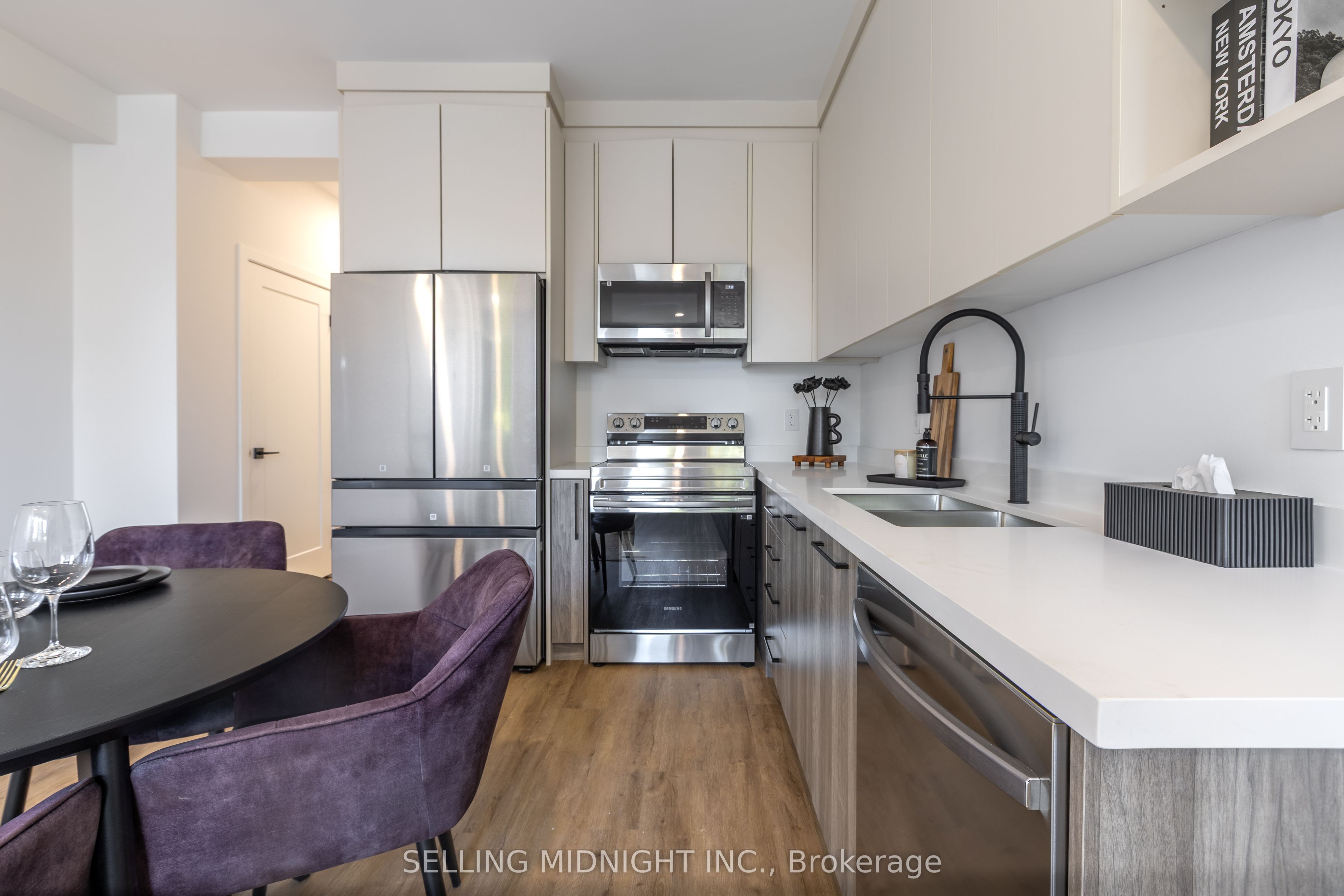 MLS #W12486300 image #3