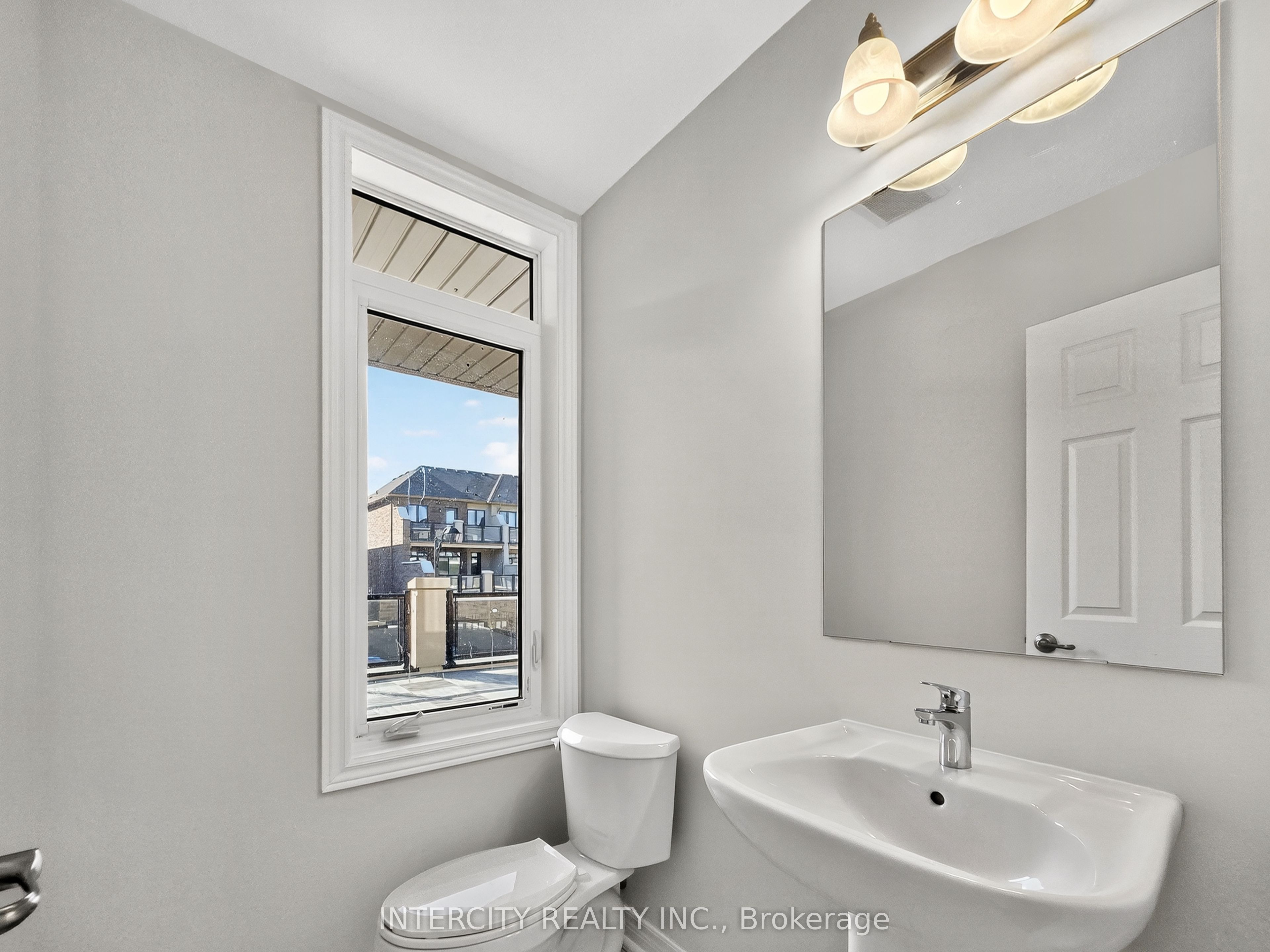 MLS #W12486790 image #12