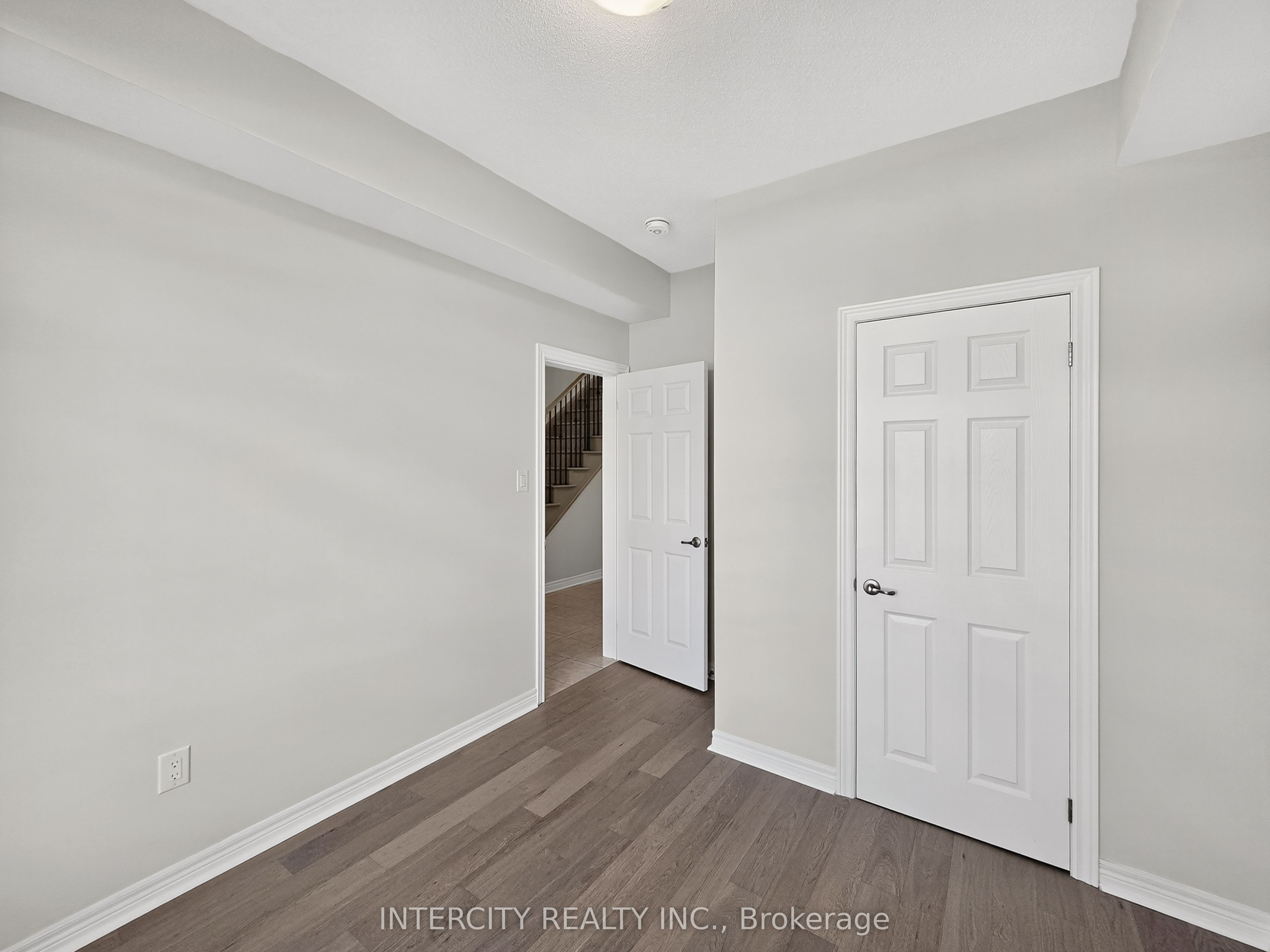 MLS #W12486790 image #2