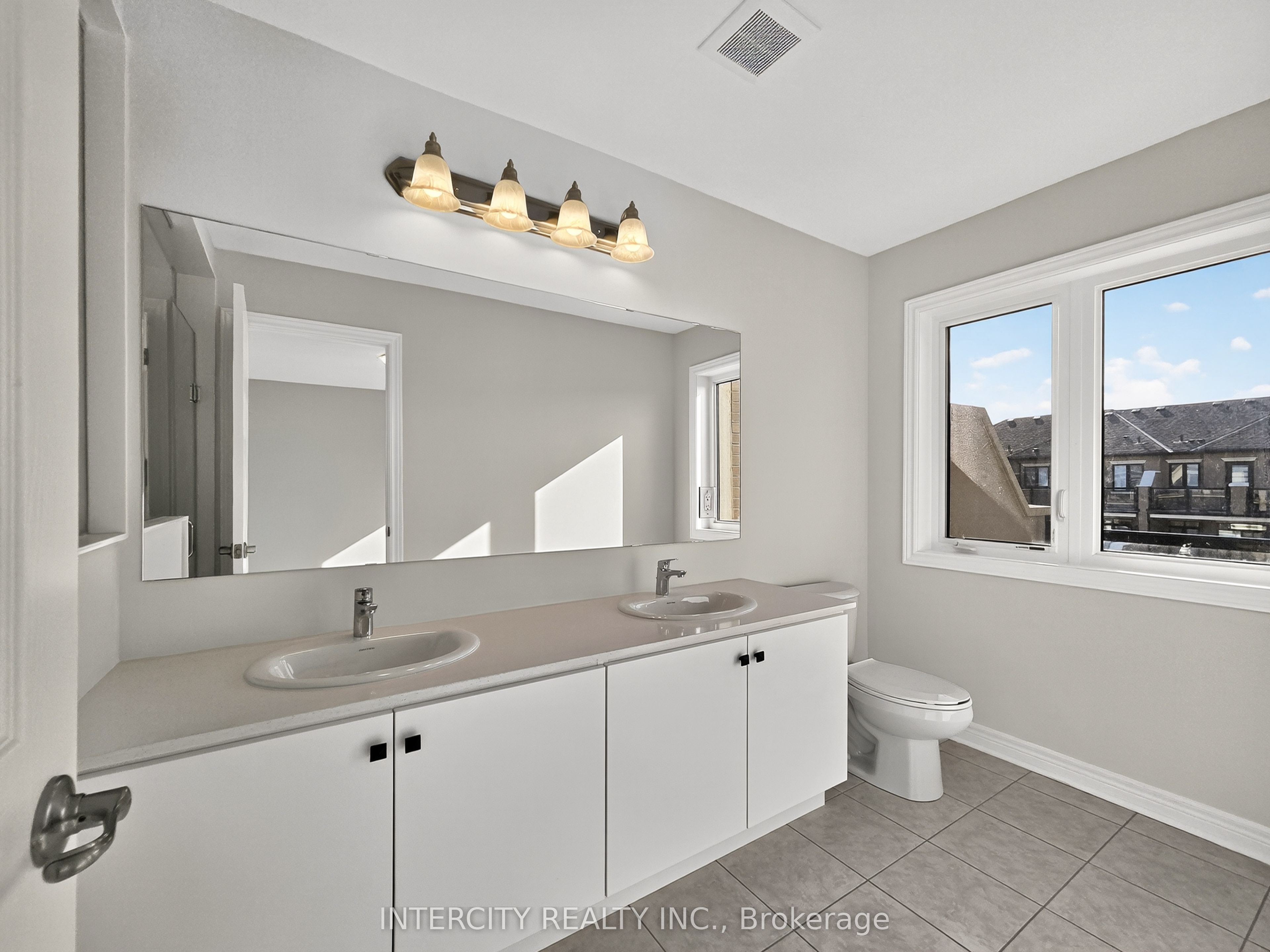 MLS #W12486790 image #26